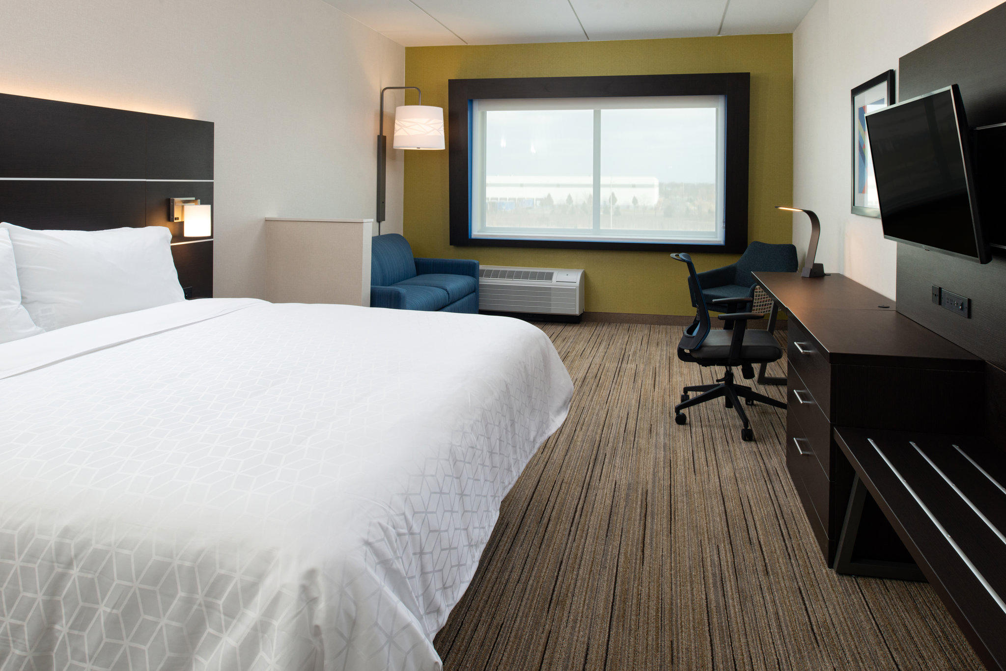 Holiday Inn Express & Suites Romeoville - Joliet North Photo