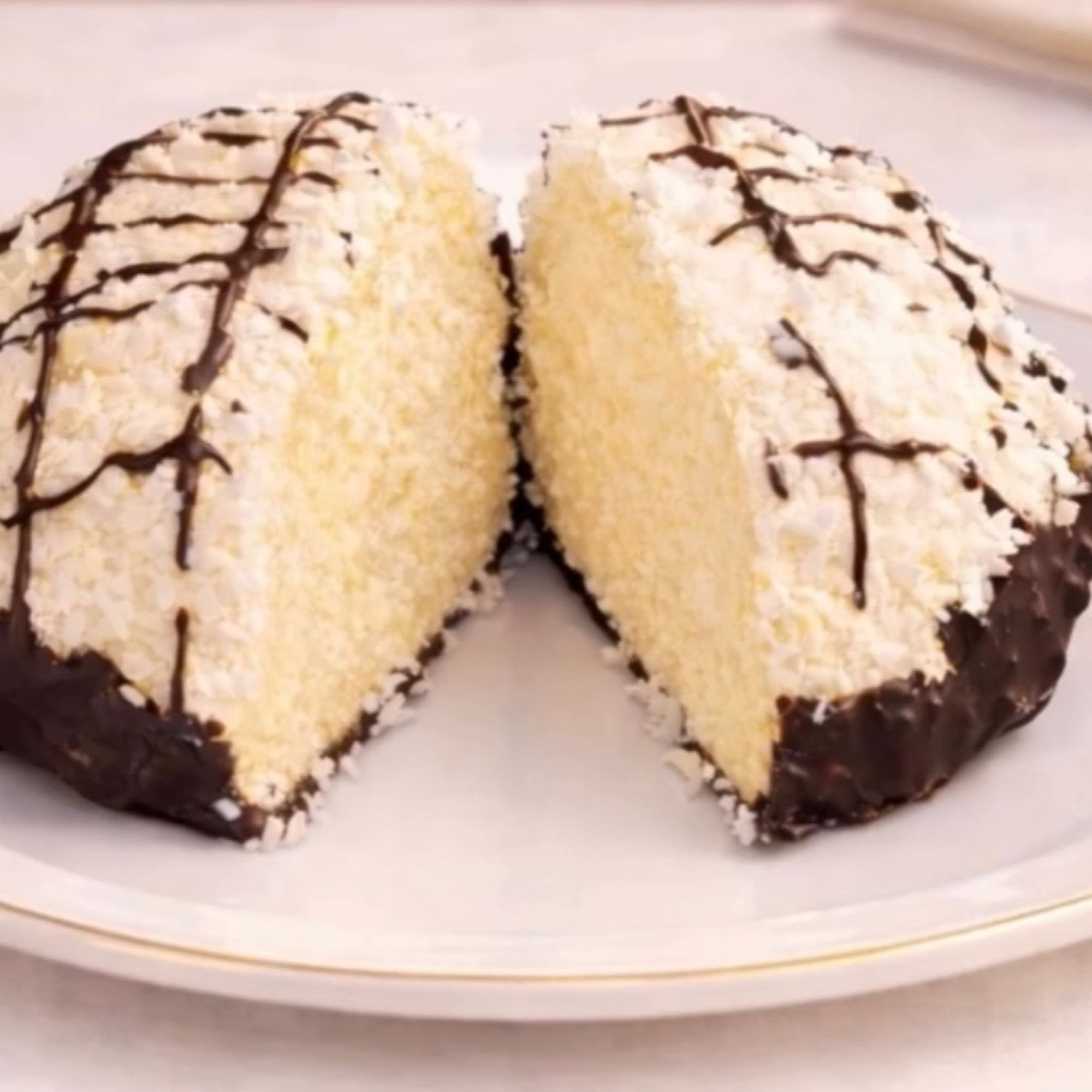 Saronno Delight Gelato Truffle