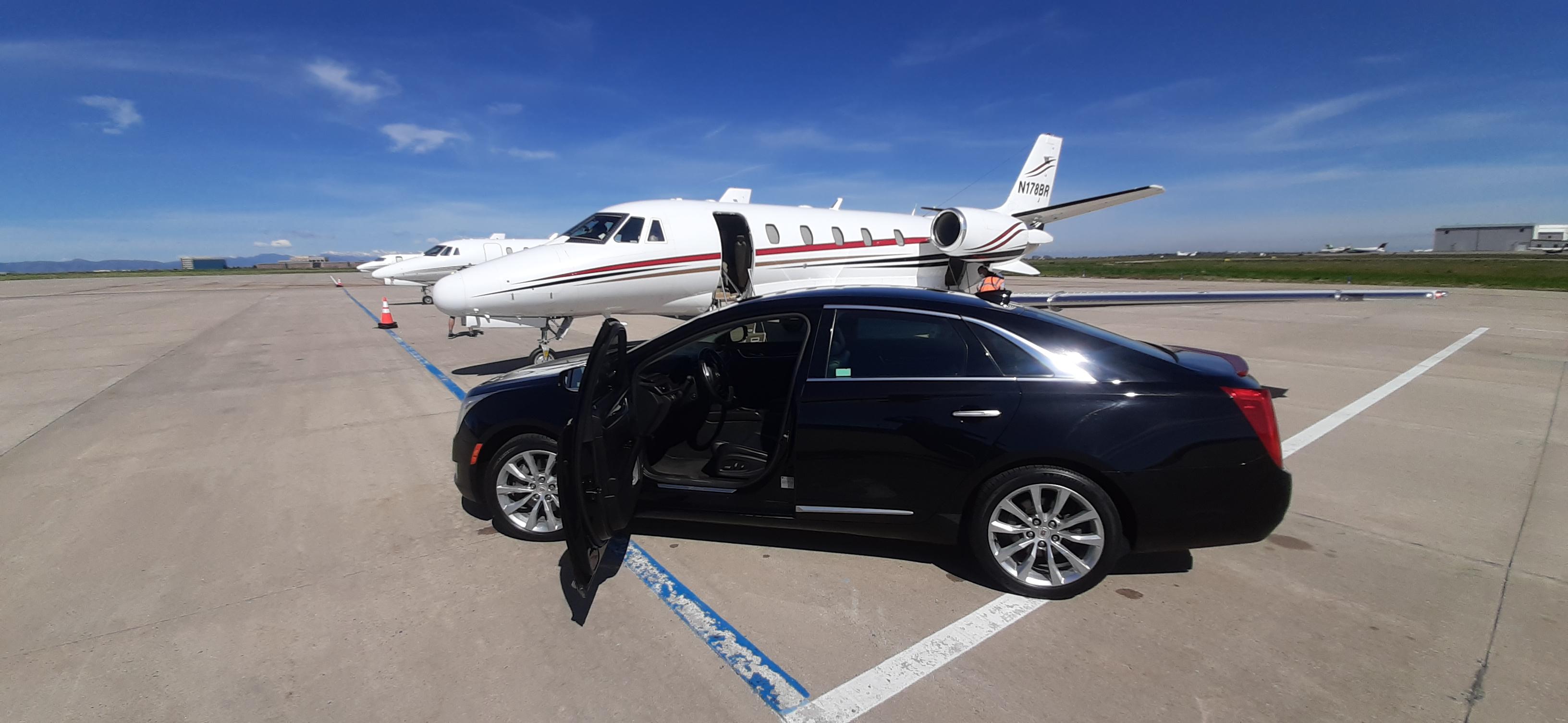 LimoCar Orlando (Limo Rental Orlando, Rent Limo Orlando, Limo Service Orlando Airport) Logo