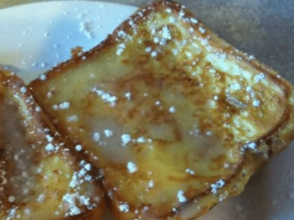 Blueberry Cream Cheese Stuffed French Toast