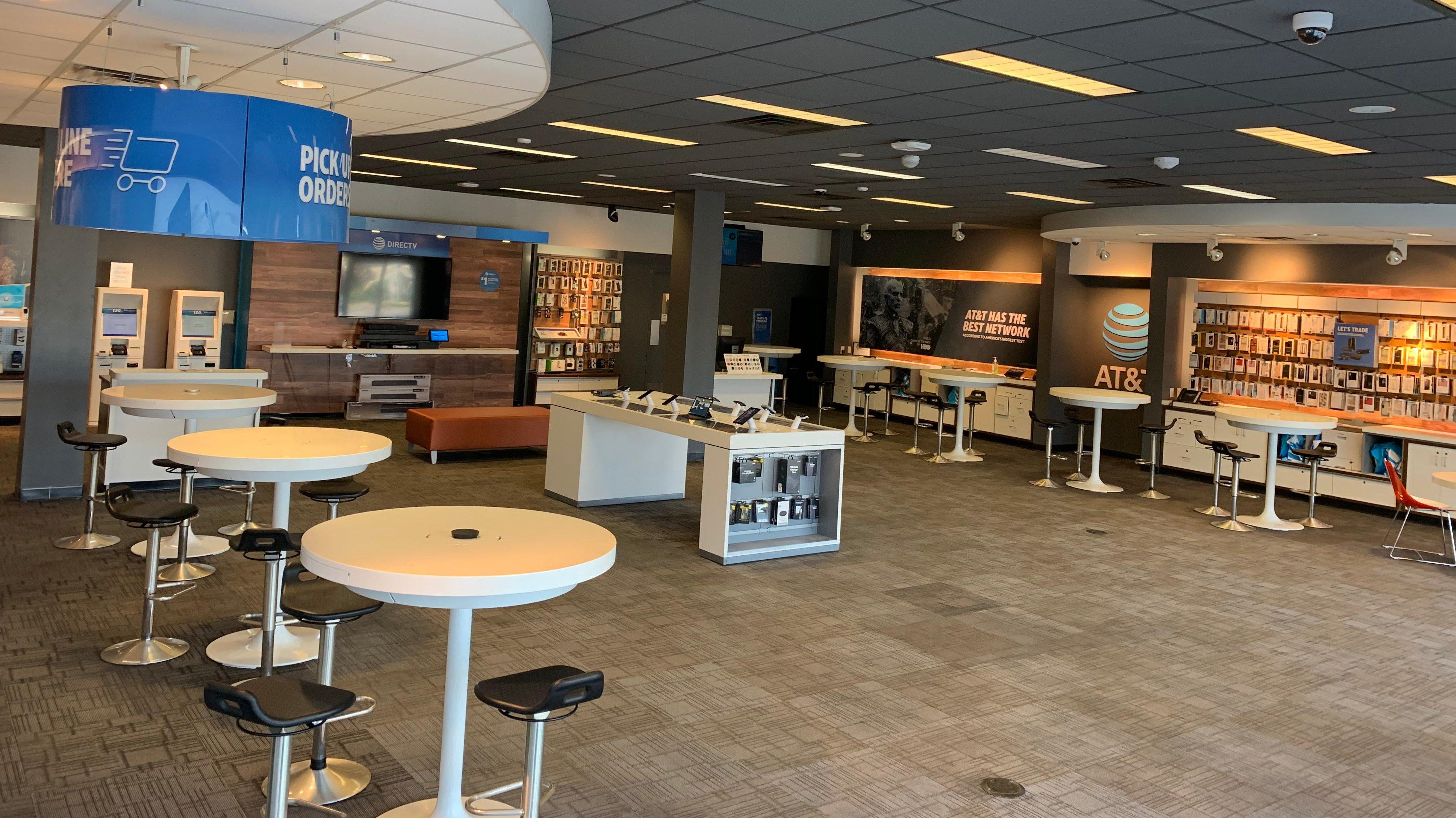 AT&T Store Photo