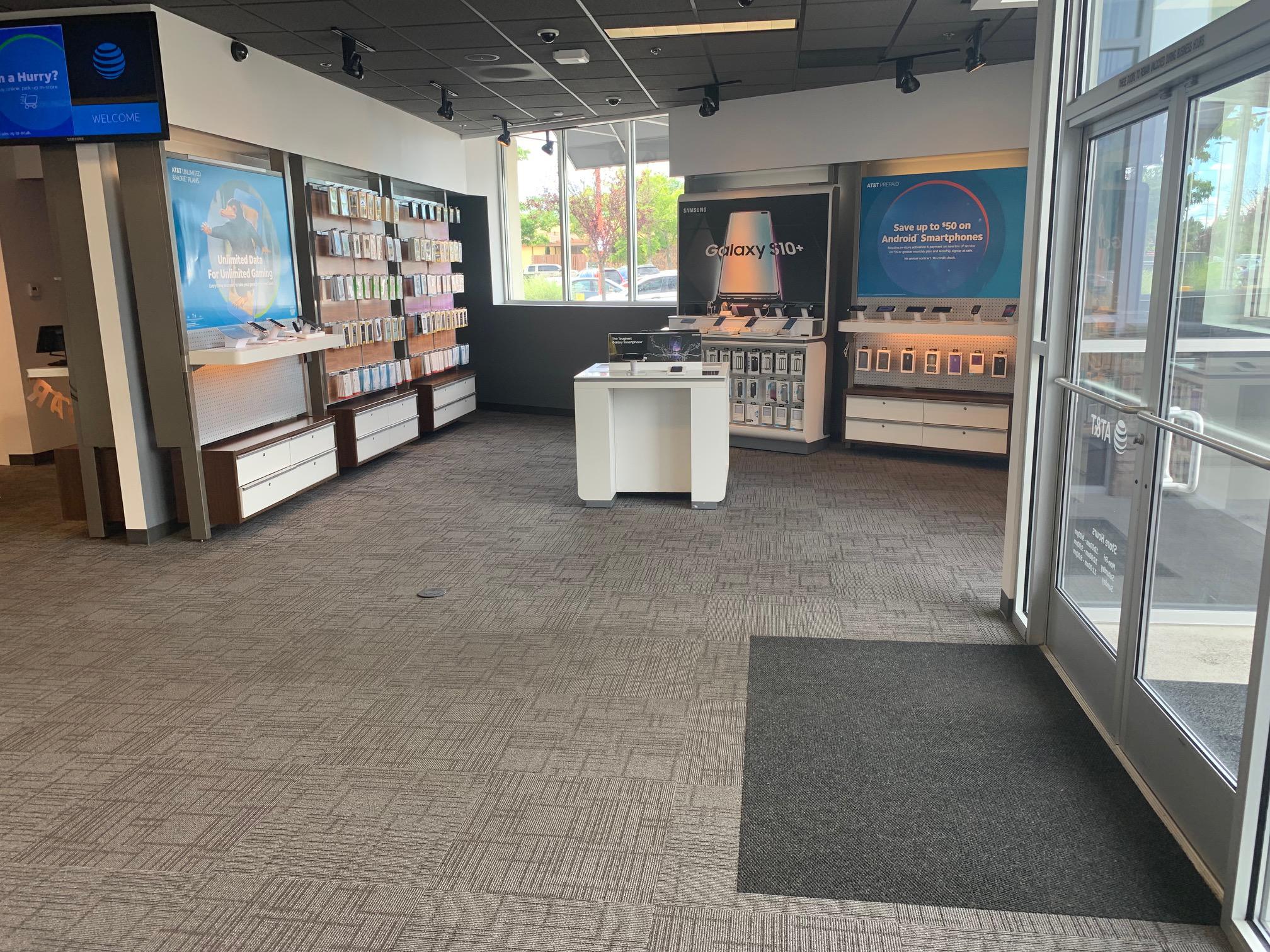 AT&T Store Photo