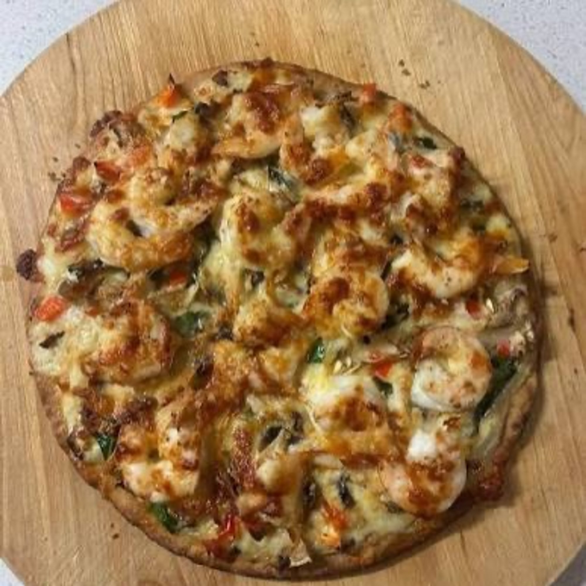 Cajun Shrimp and chicken pizza