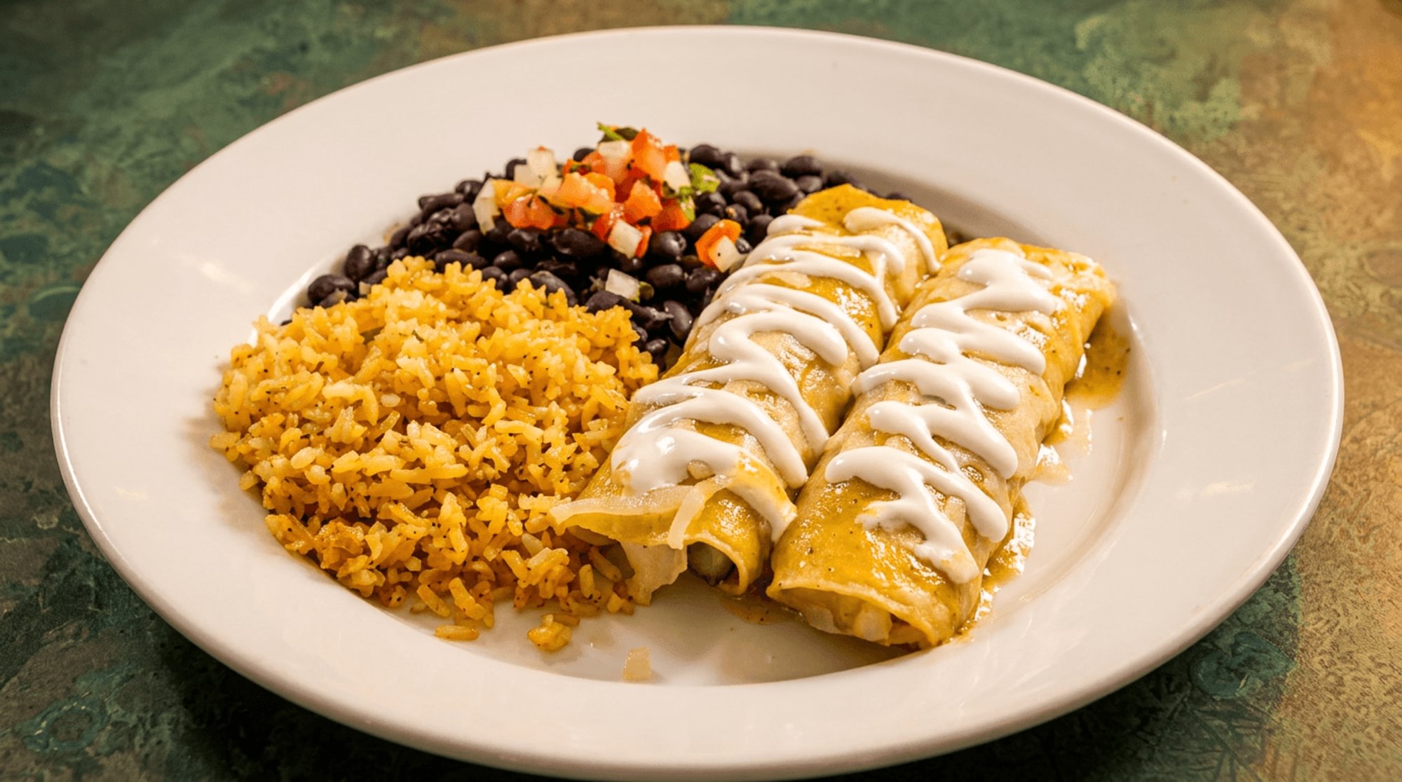 Enchiladas de Aguacate y Alcachofas