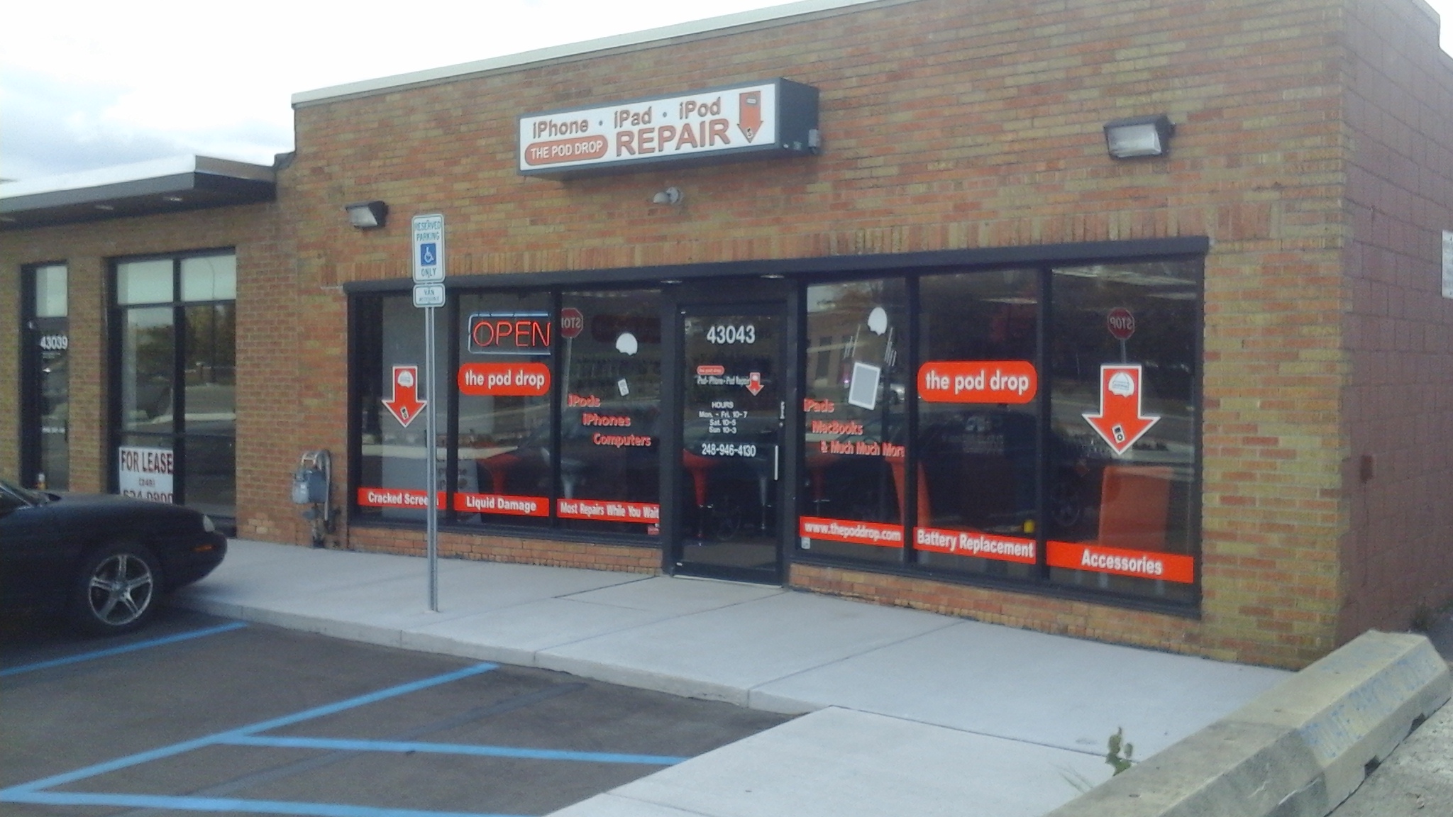 Visit our local cell phone, tablet and mobile device repair shop today!