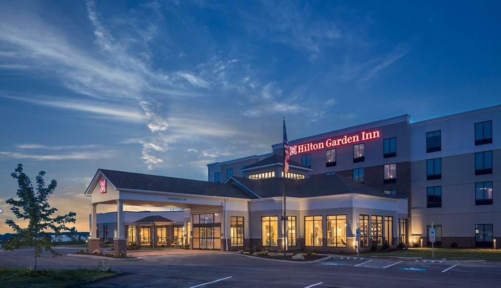 Hilton Garden Inn Pittsburgh Airport Image