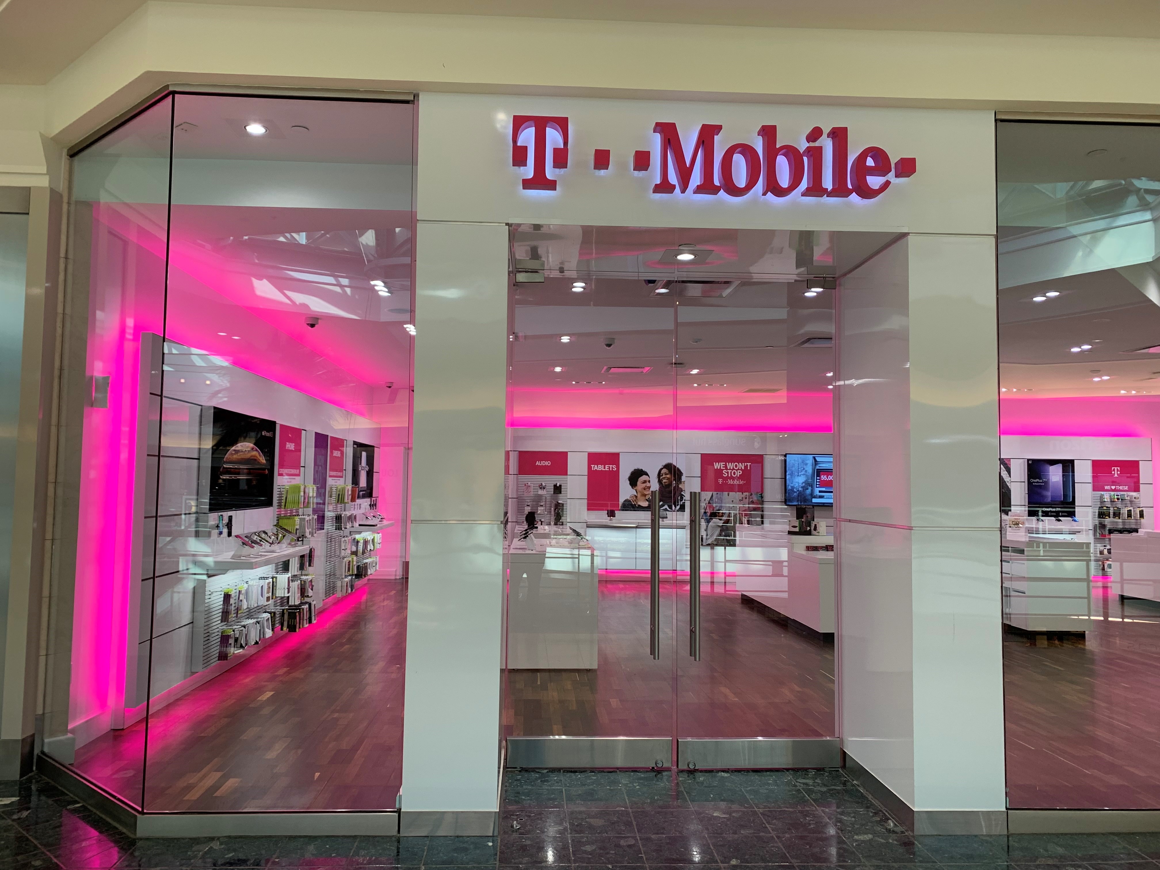 Cell Phones Plans And Accessories At T Mobile 3101 Pga Blvd