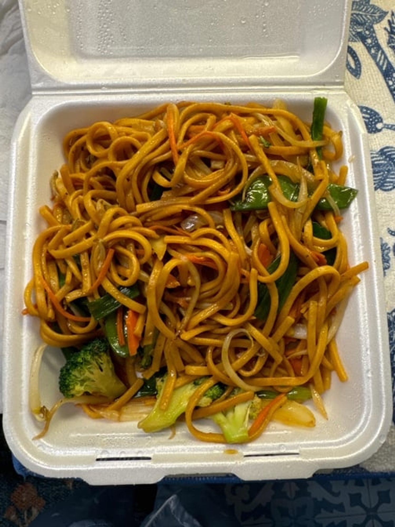 M1. Vegetable Lo Mein