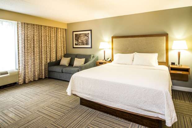 Images Hampton Inn Philadelphia-International Airport
