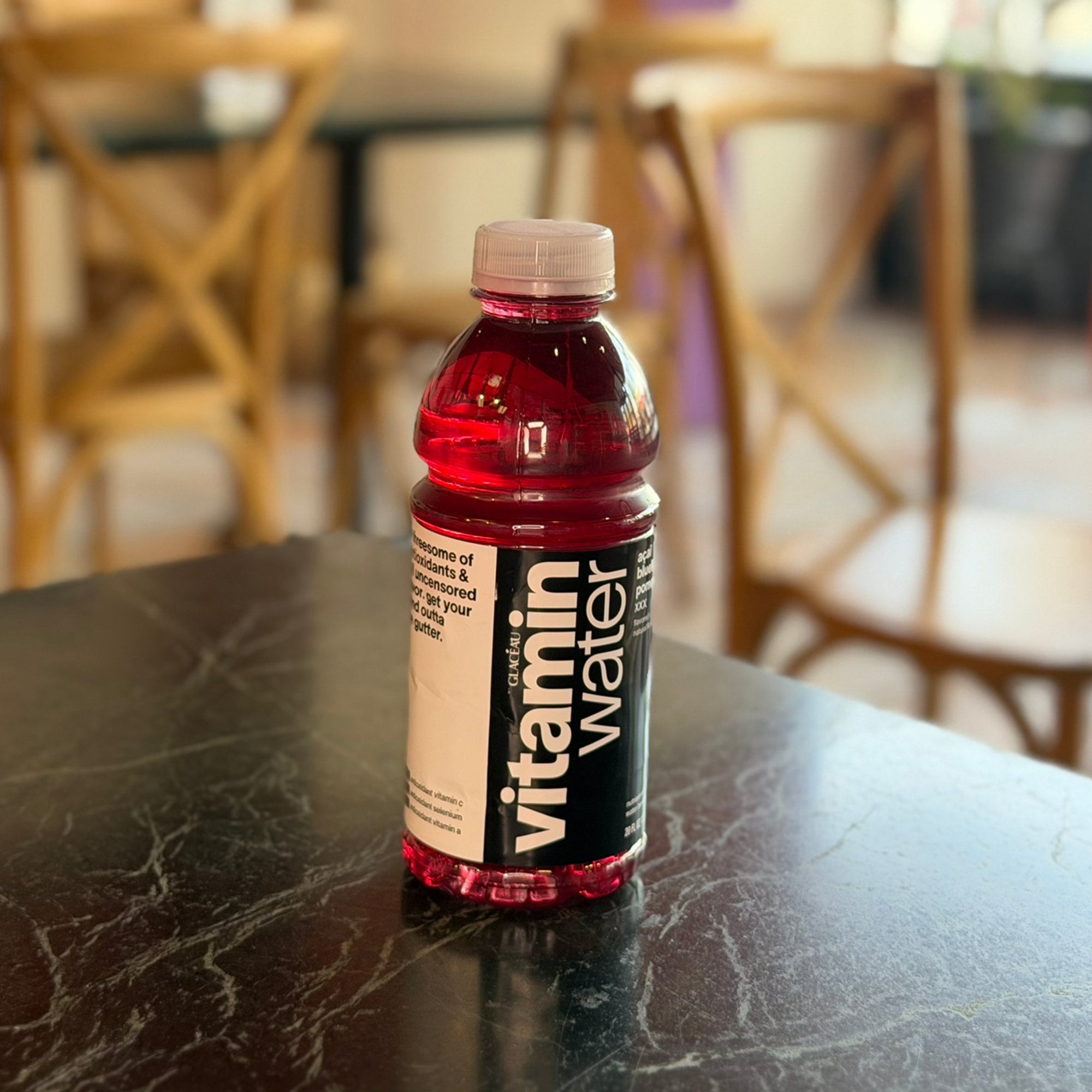 Açai Blueberry Pomegranate Vitamin Water (20 Oz)