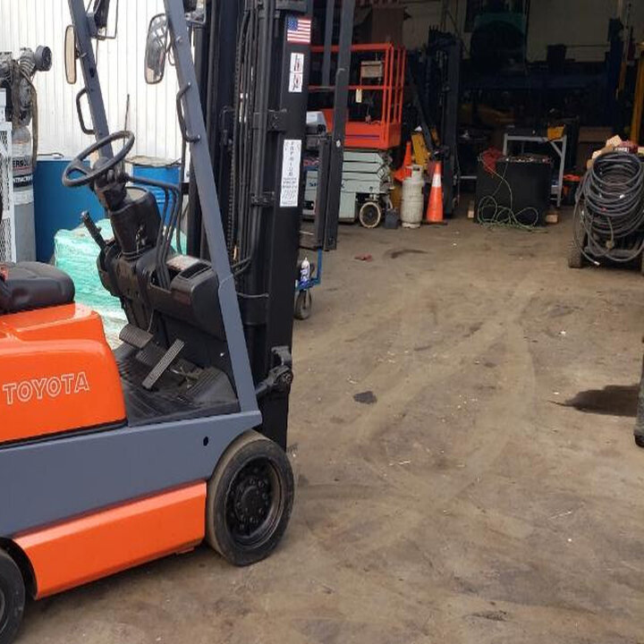 Best Buy Forklift Image