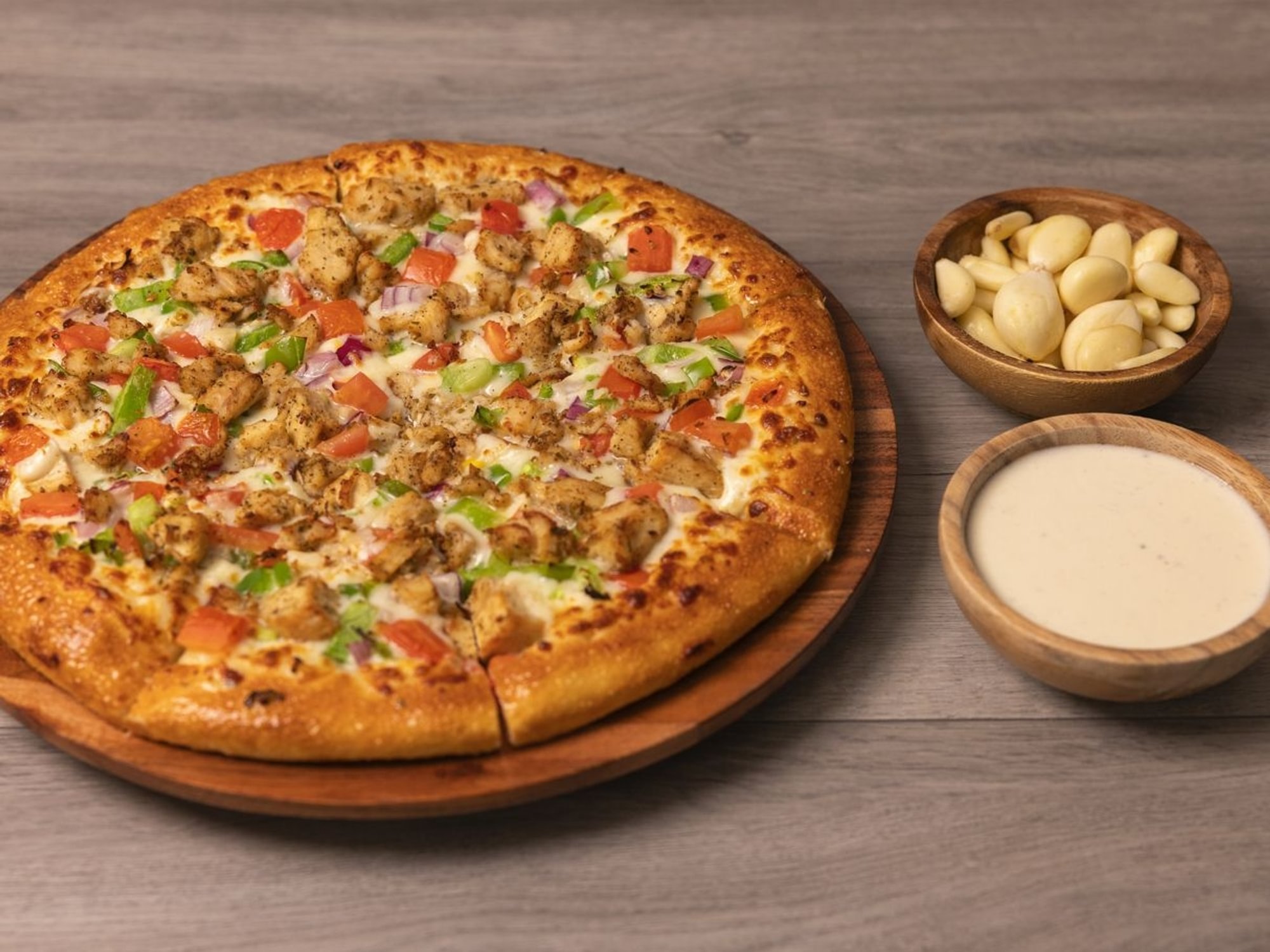 Roasted Garlic Chicken Pizza