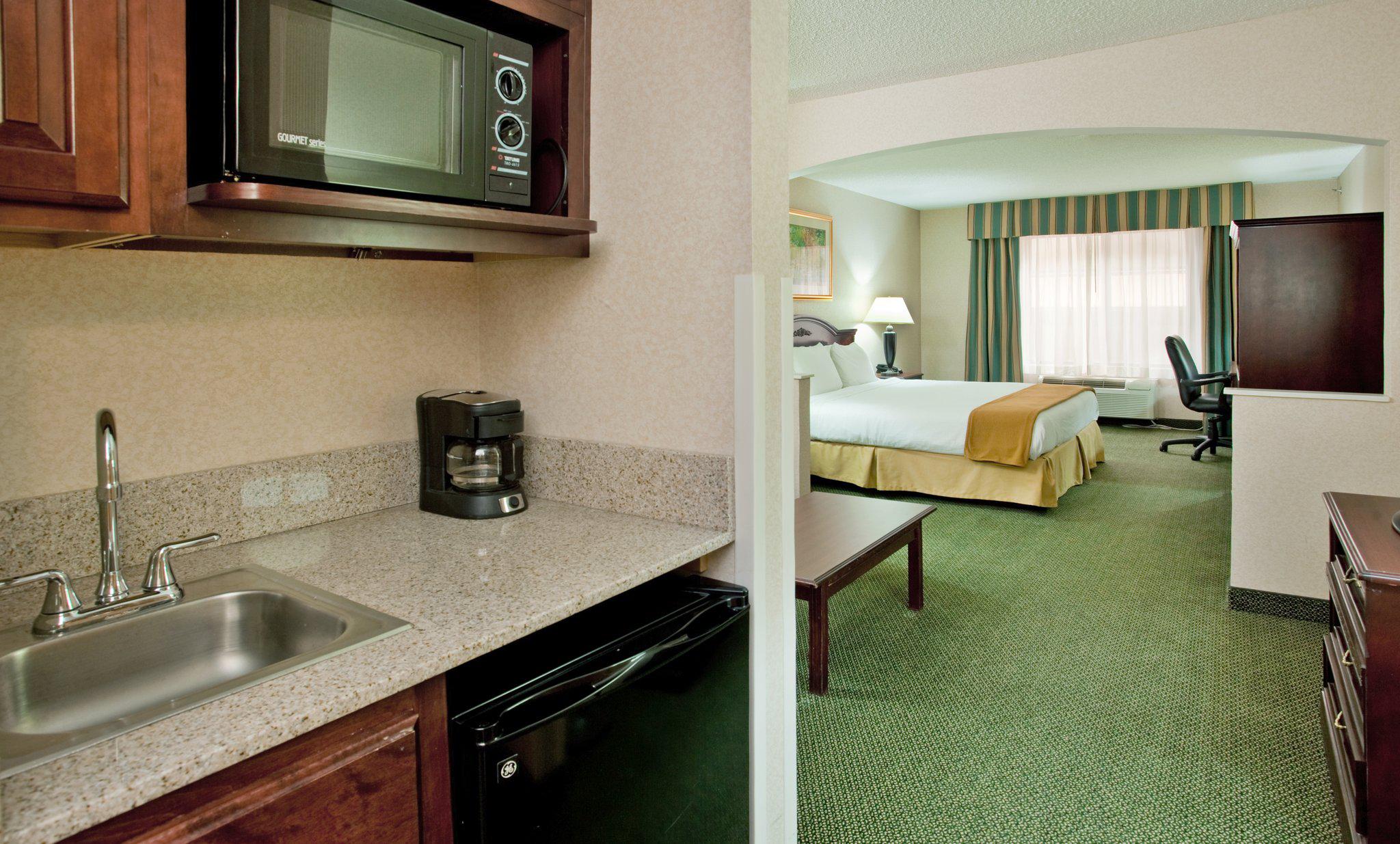 Holiday Inn Express & Suites O'Fallon/Shiloh Photo