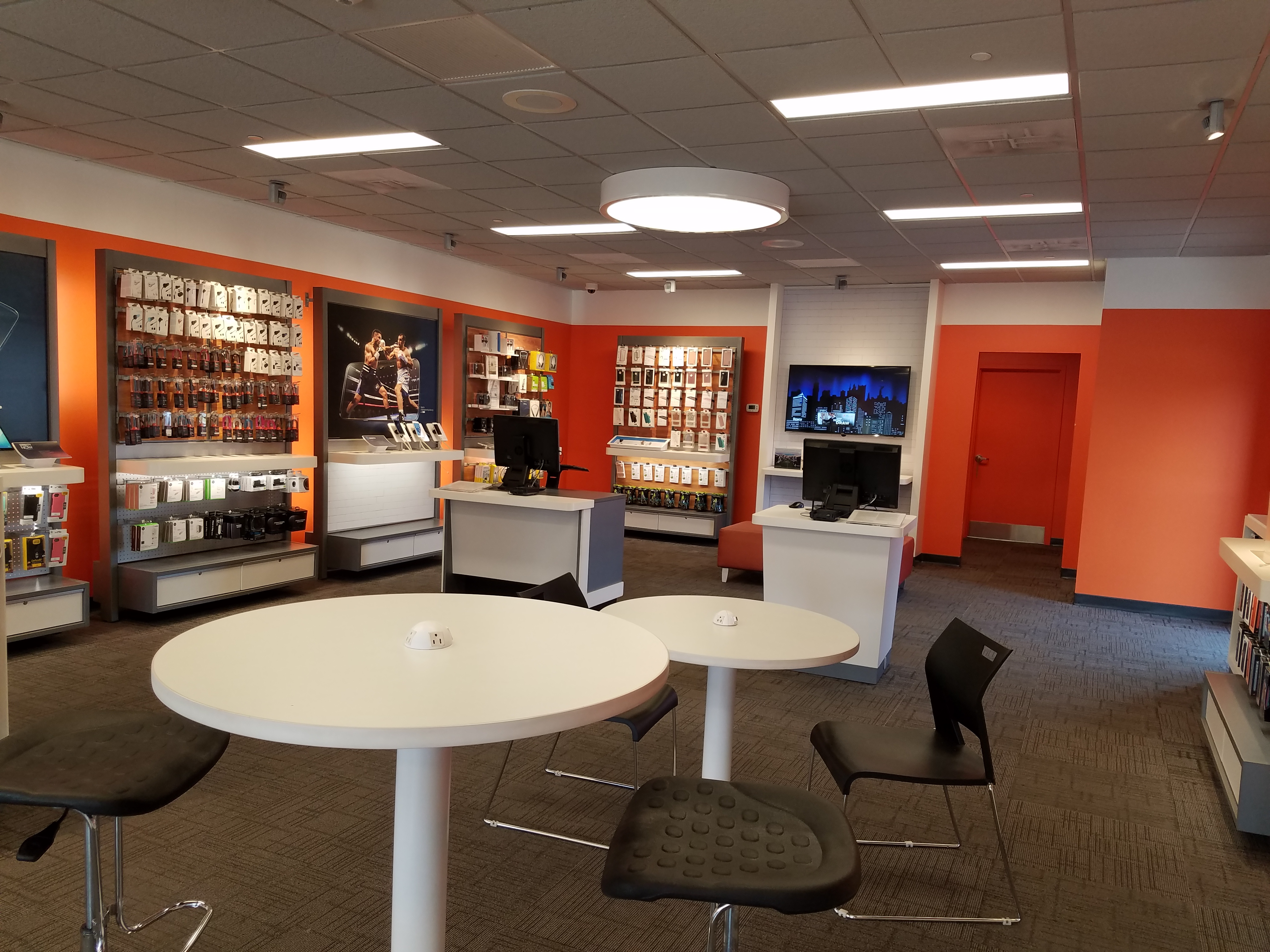 AT&T Store Photo