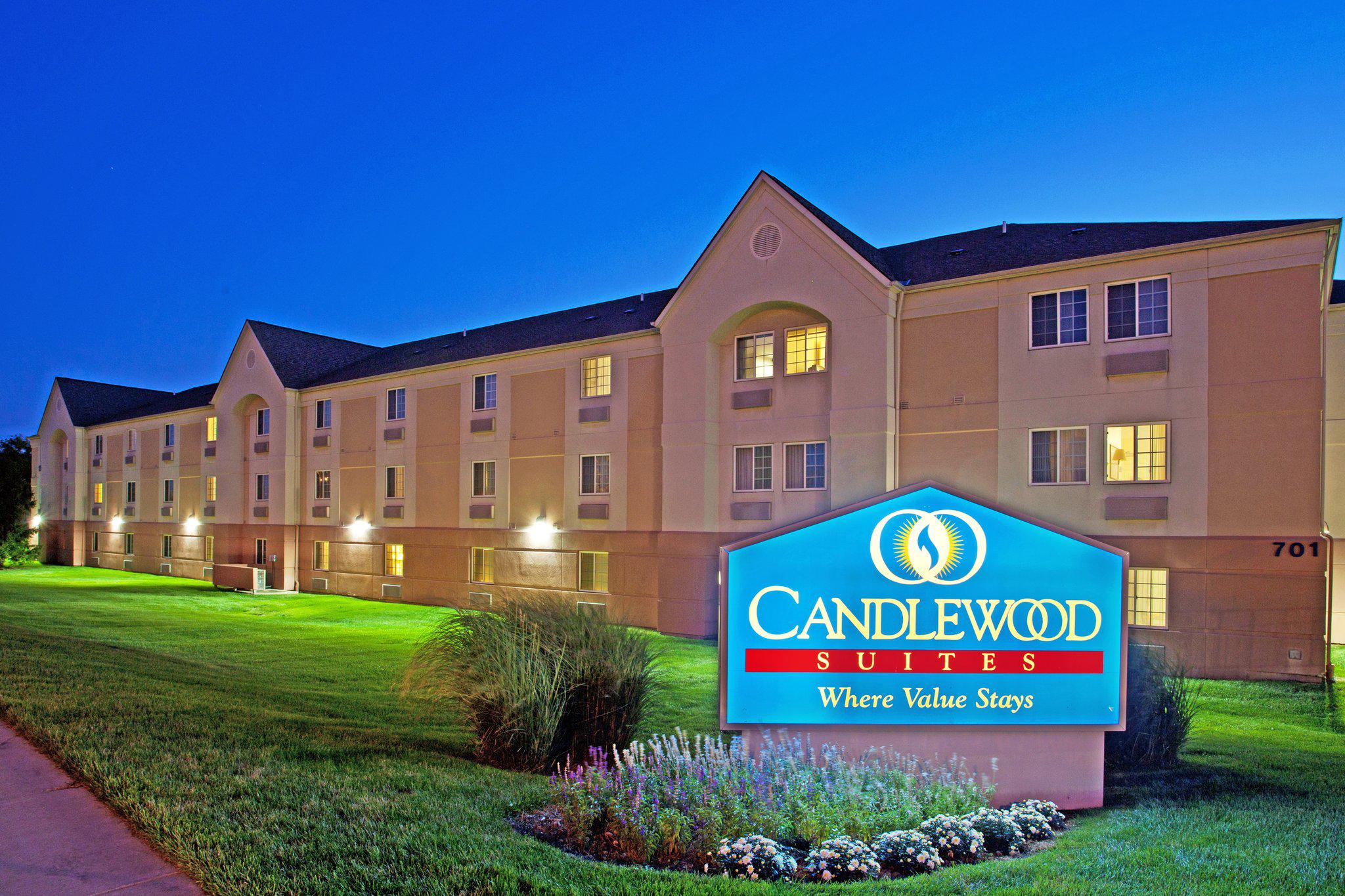 Candlewood Suites Ann Arbor Photo