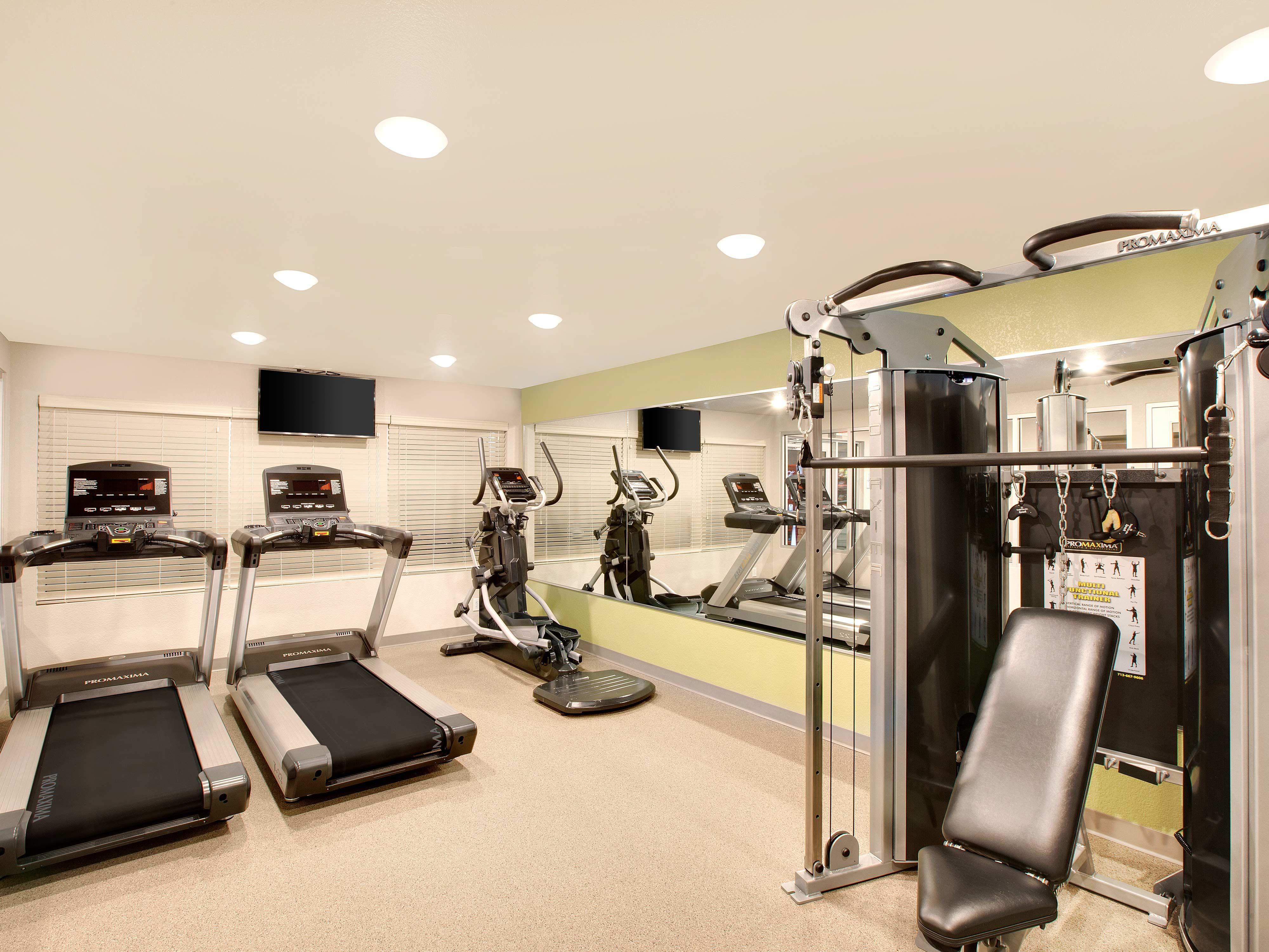 WoodSpring Suites Houston Northwest Photo