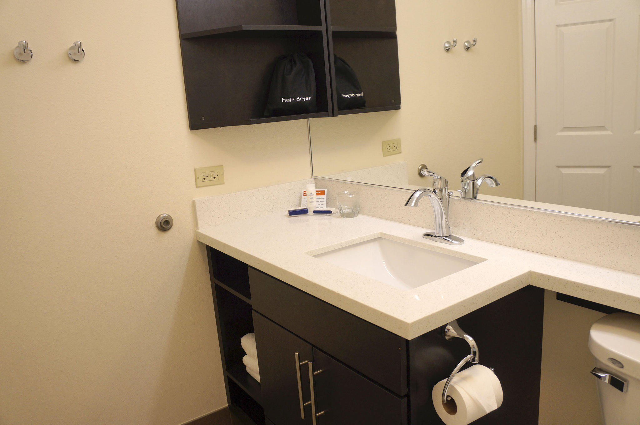 Candlewood Suites Harrisburg - Hershey Photo