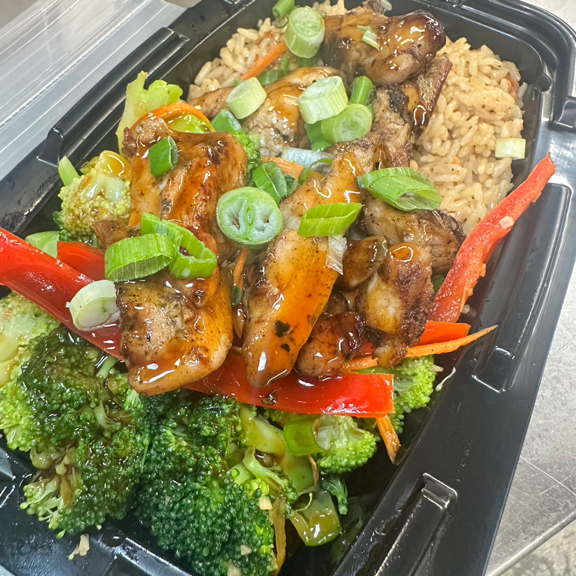 Chicken Herbachi Lunch Special 11a-2p