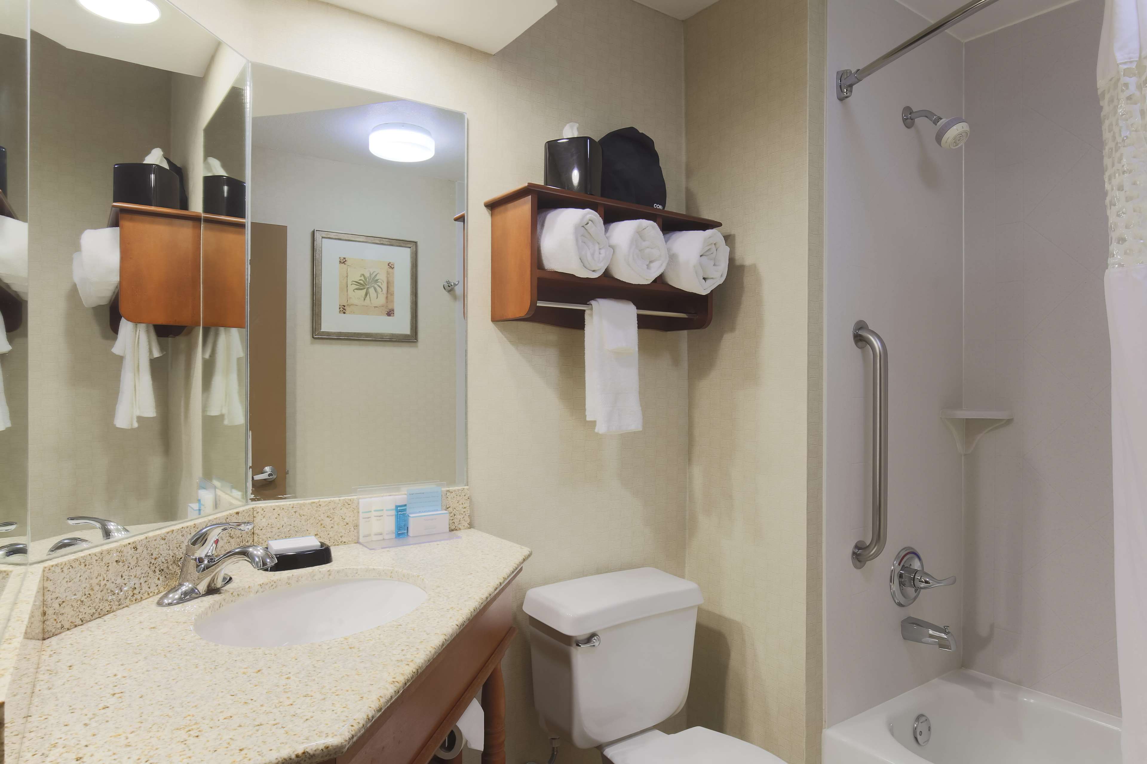 Hampton Inn St. Louis/Fairview Heights Photo