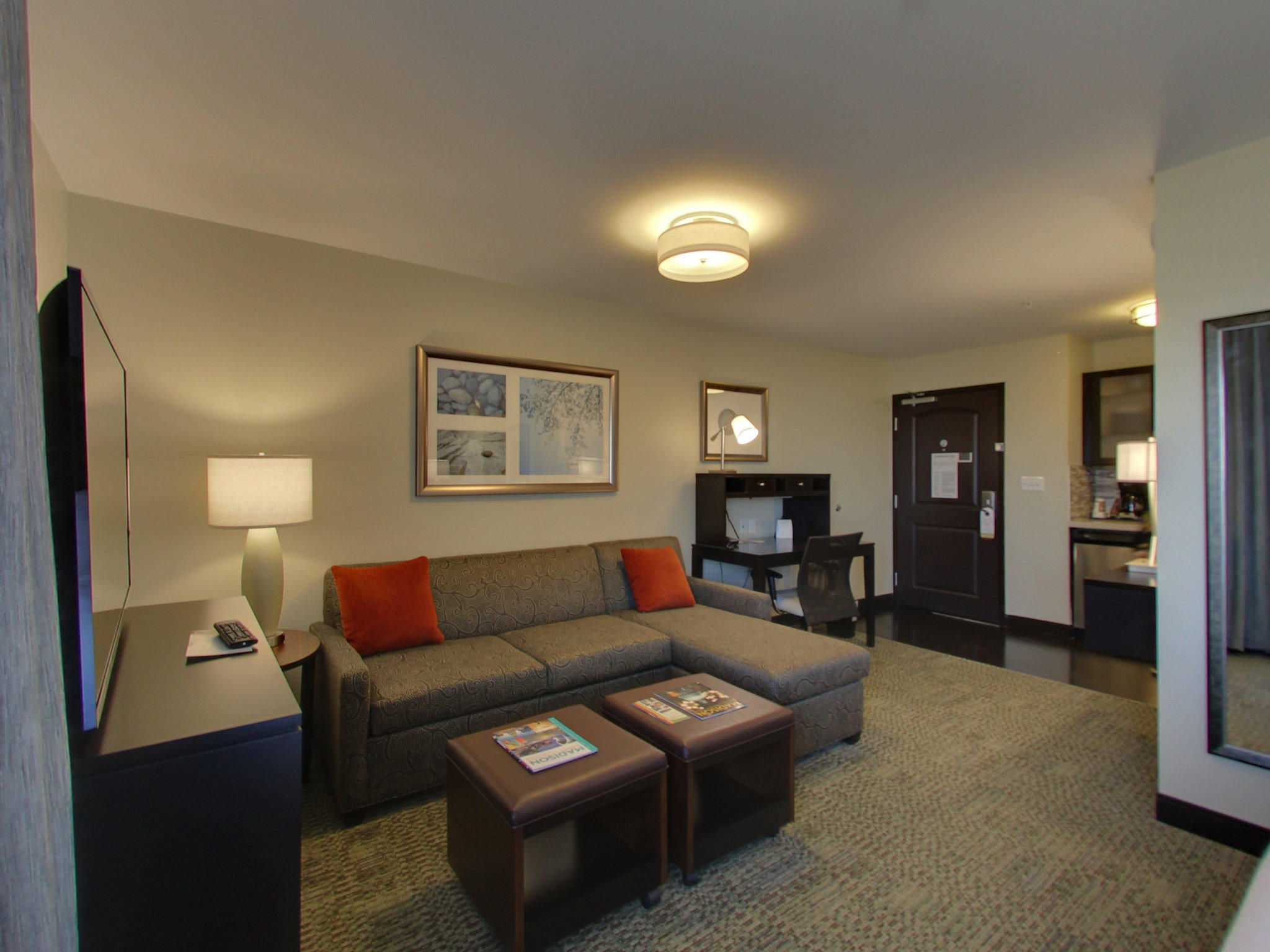 Staybridge Suites Madison - Fitchburg Photo