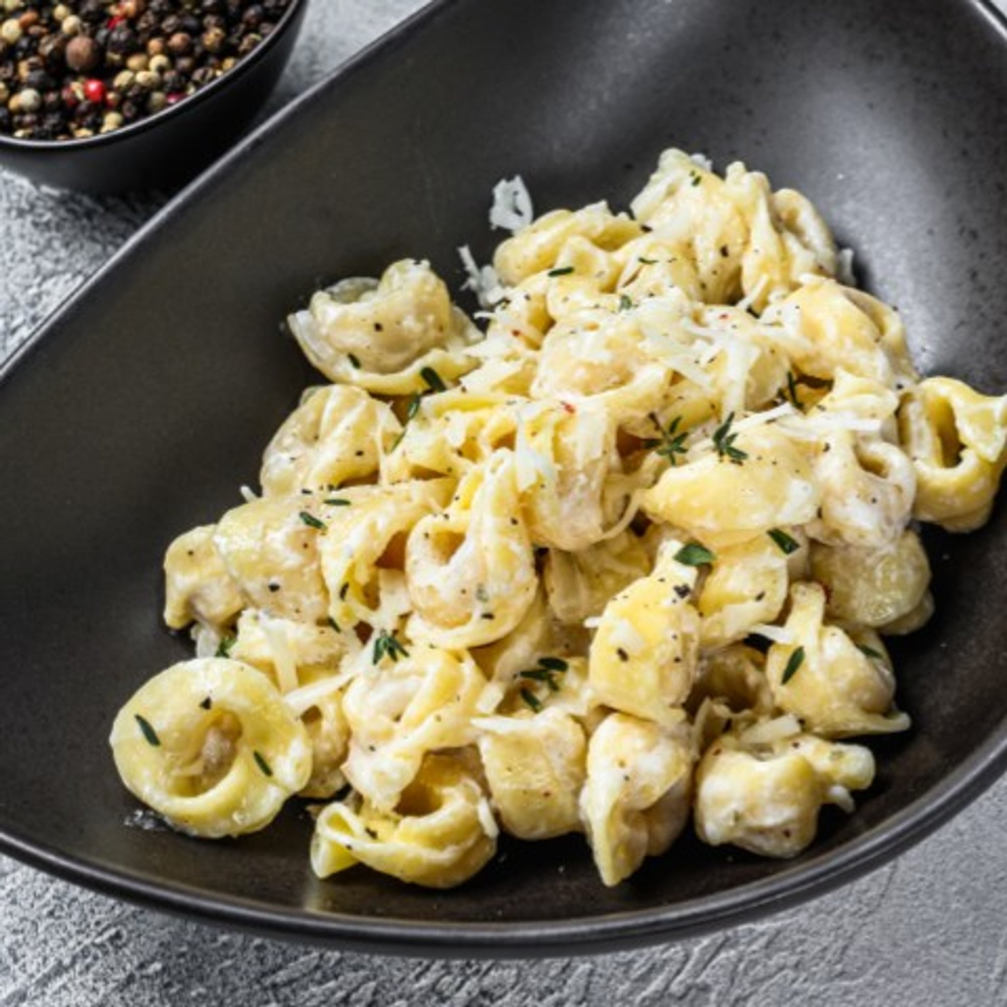 Tortellini alfredo