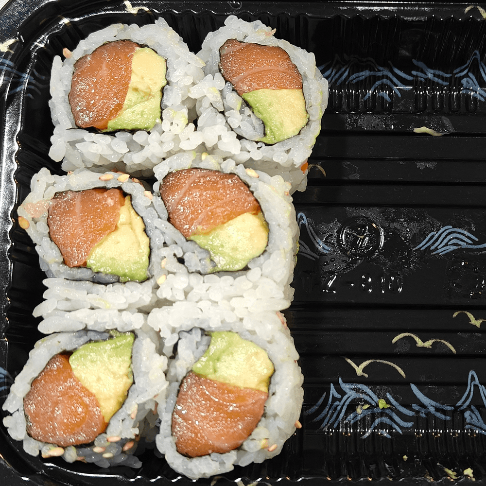 Salmon Avocado Roll