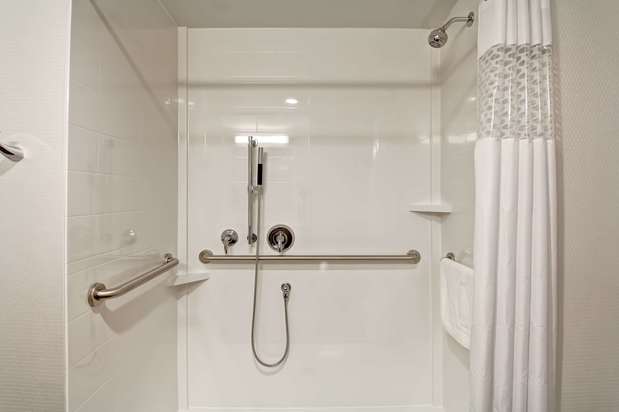 Images Hampton Inn & Suites Detroit/Troy