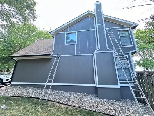 Johnson County Guttering and Roofing Image