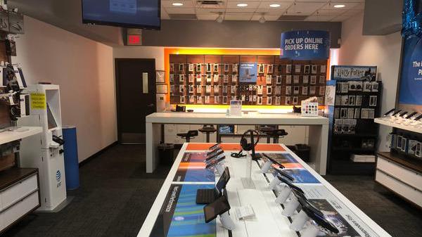 AT&T Store Photo