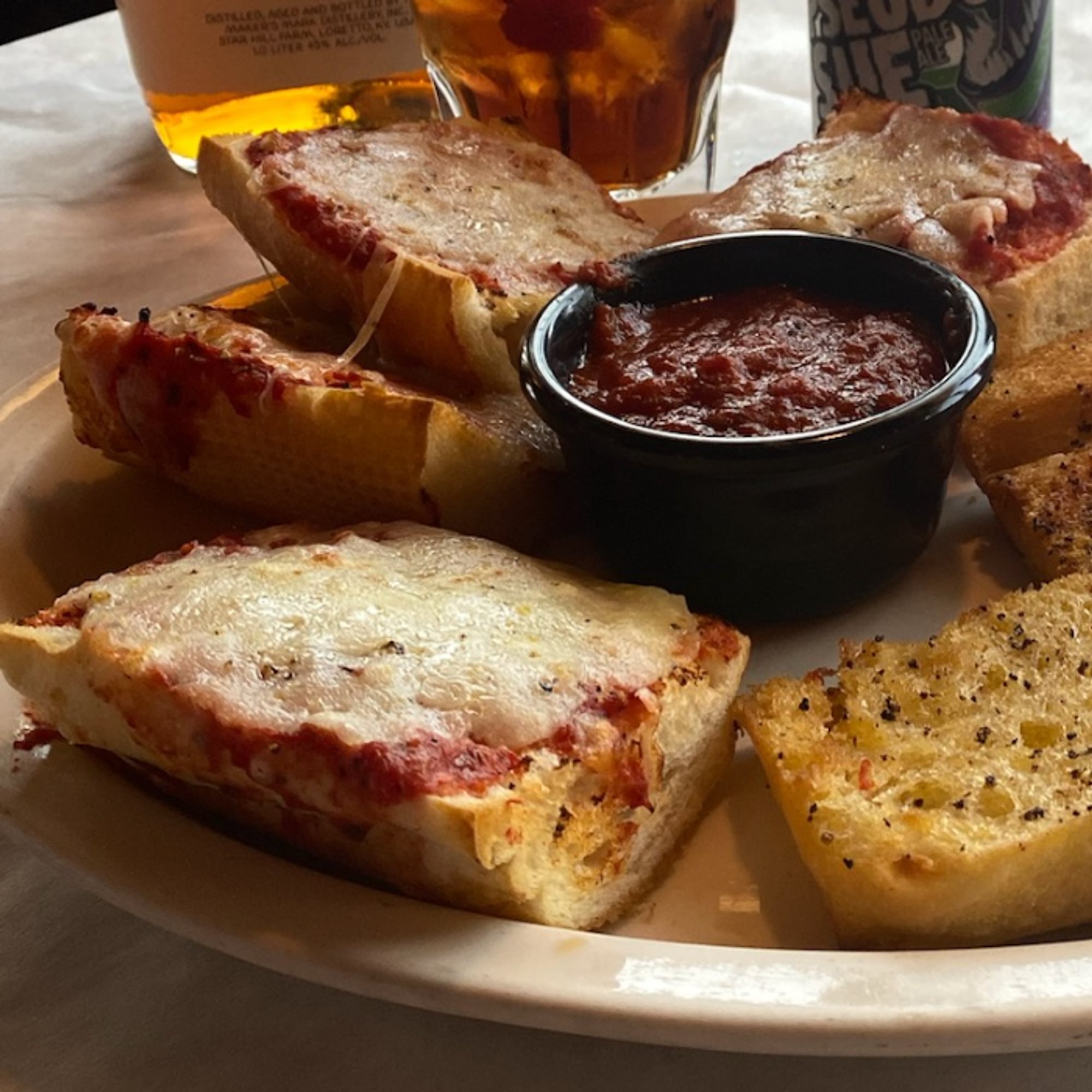 C/O Pizza Bread w/Topping