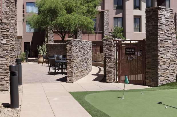 Images Hilton Garden Inn Scottsdale North/Perimeter Center