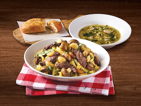 Creamy Garlic Steak Fettuccine