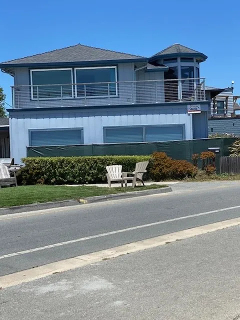 Better Roofing With Travis Image