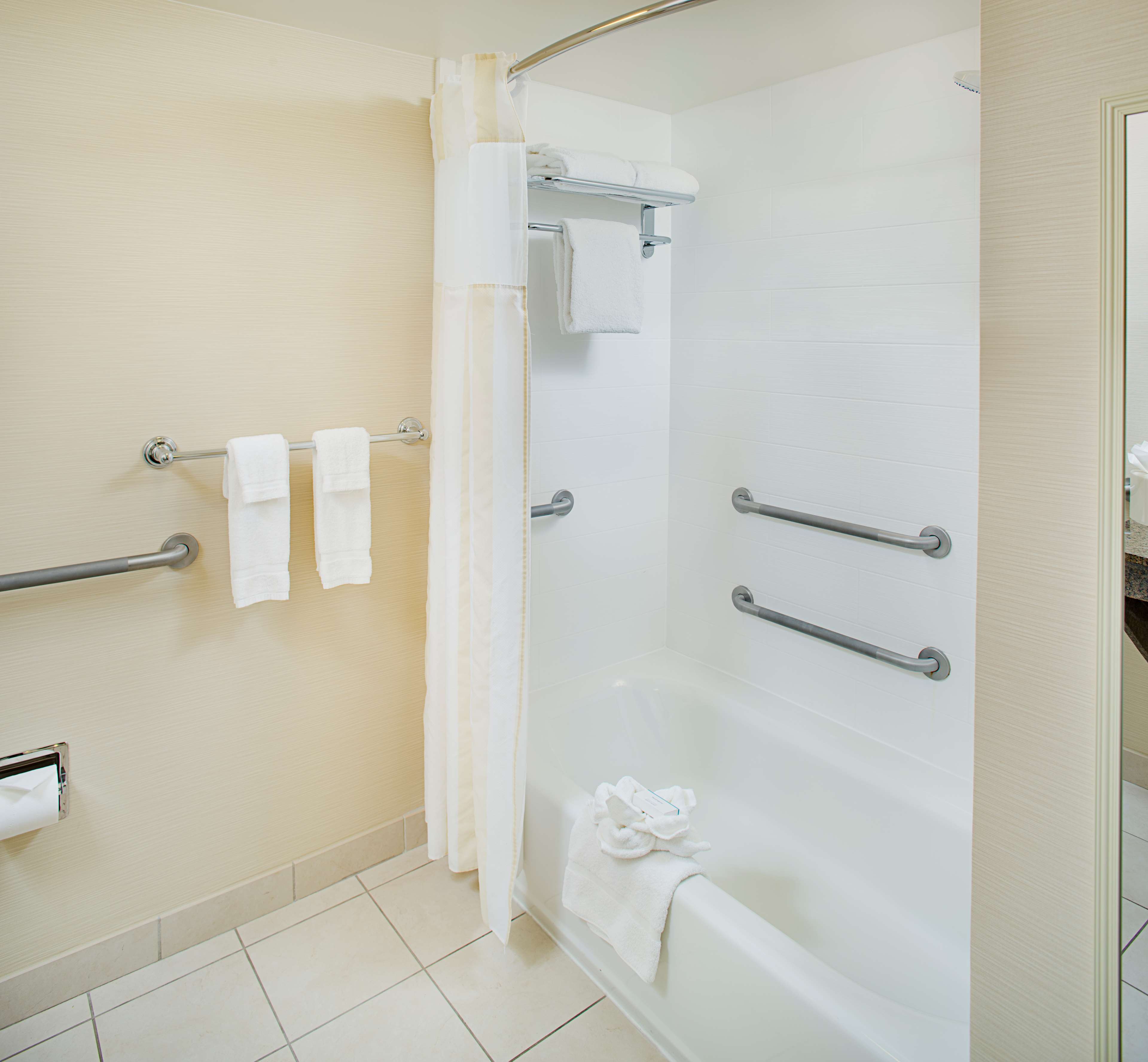 Hilton Garden Inn Denver Tech Center Photo