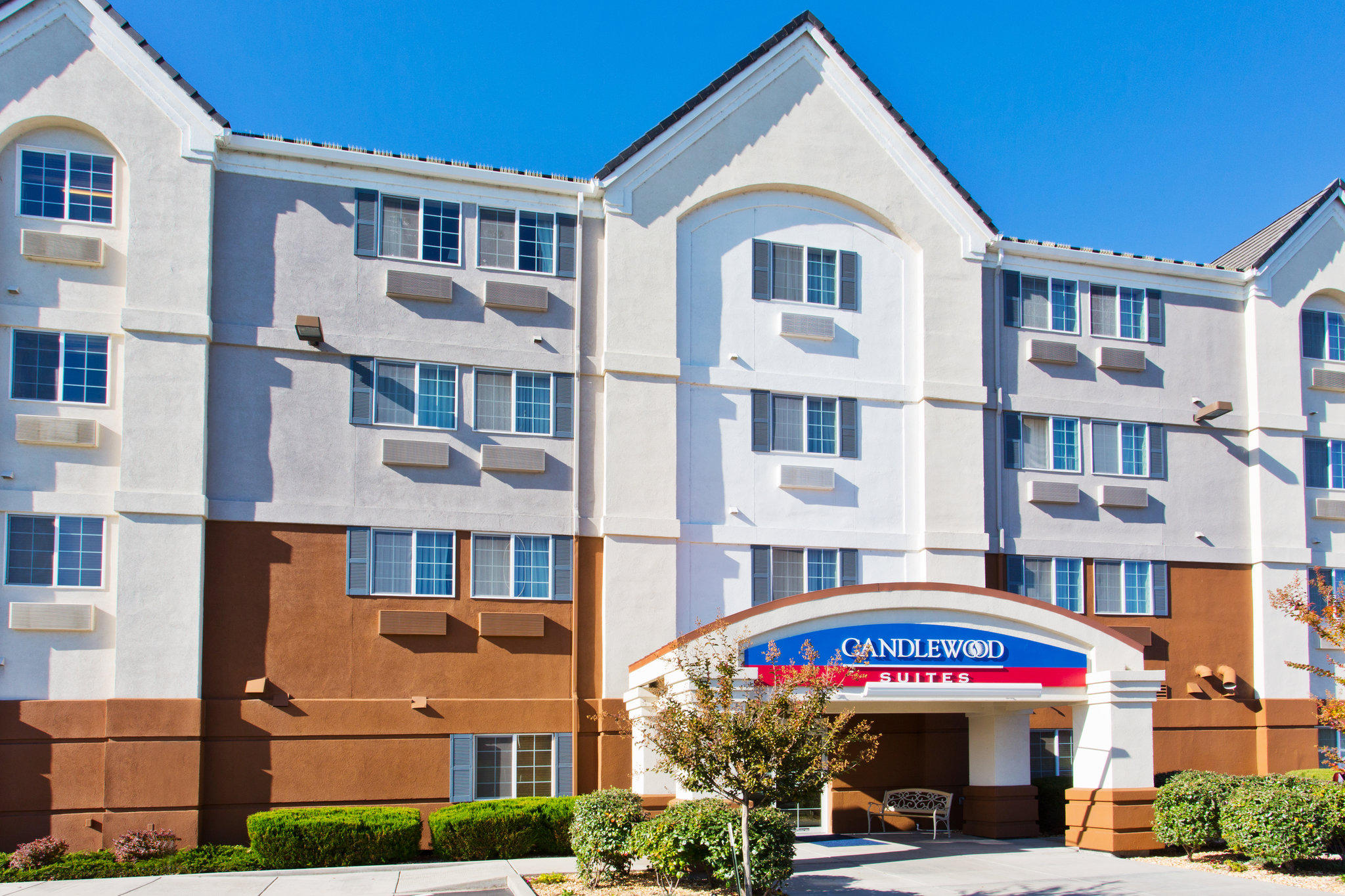 Candlewood Suites Medford Photo