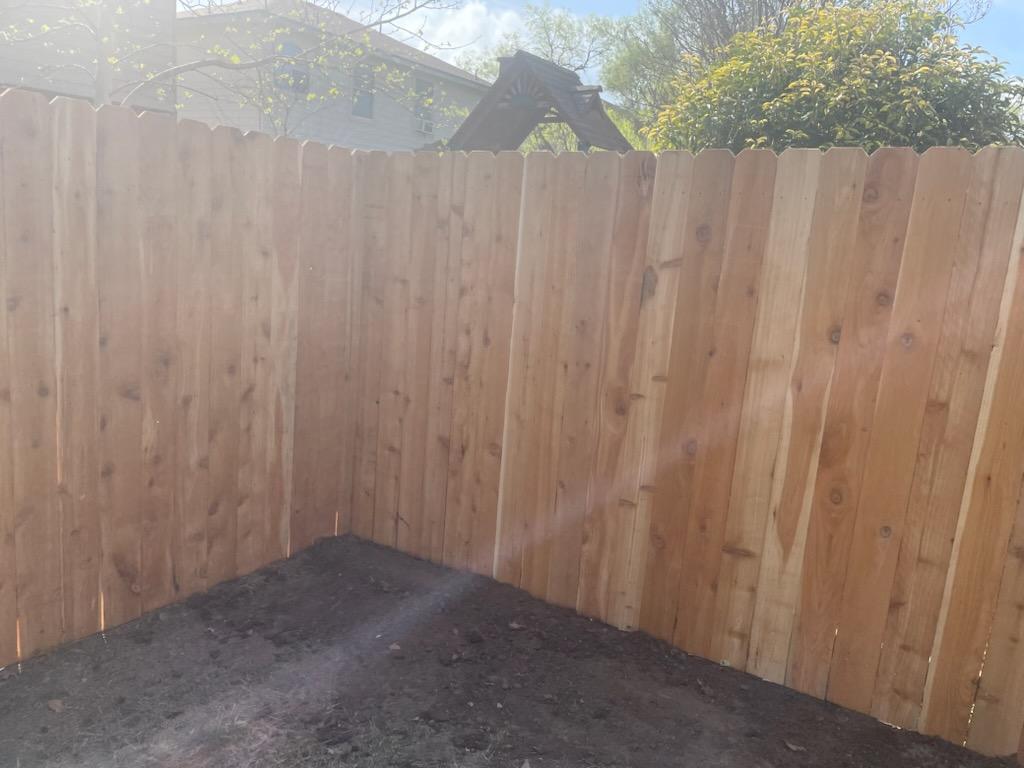 Top Rail Fence San Antonio Image