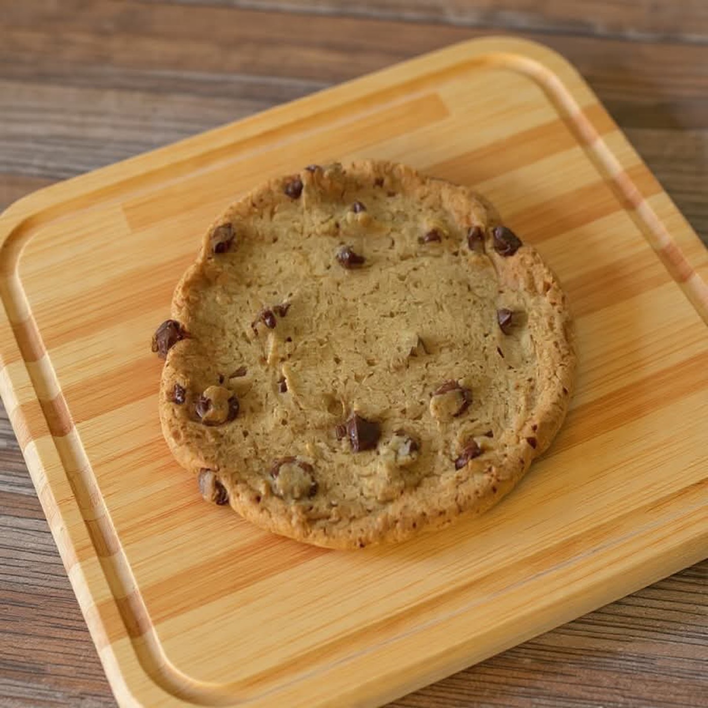 Chocolate Chip Cookie