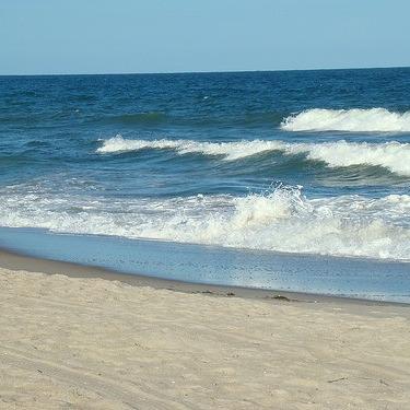 Coastal Machinery Co Inc. Logo