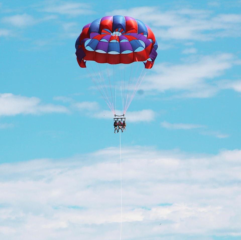 Hampton Beach Parasail & Stand Up Paddle Board Rental Photo