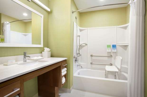 Images Home2 Suites by Hilton Houston/Webster