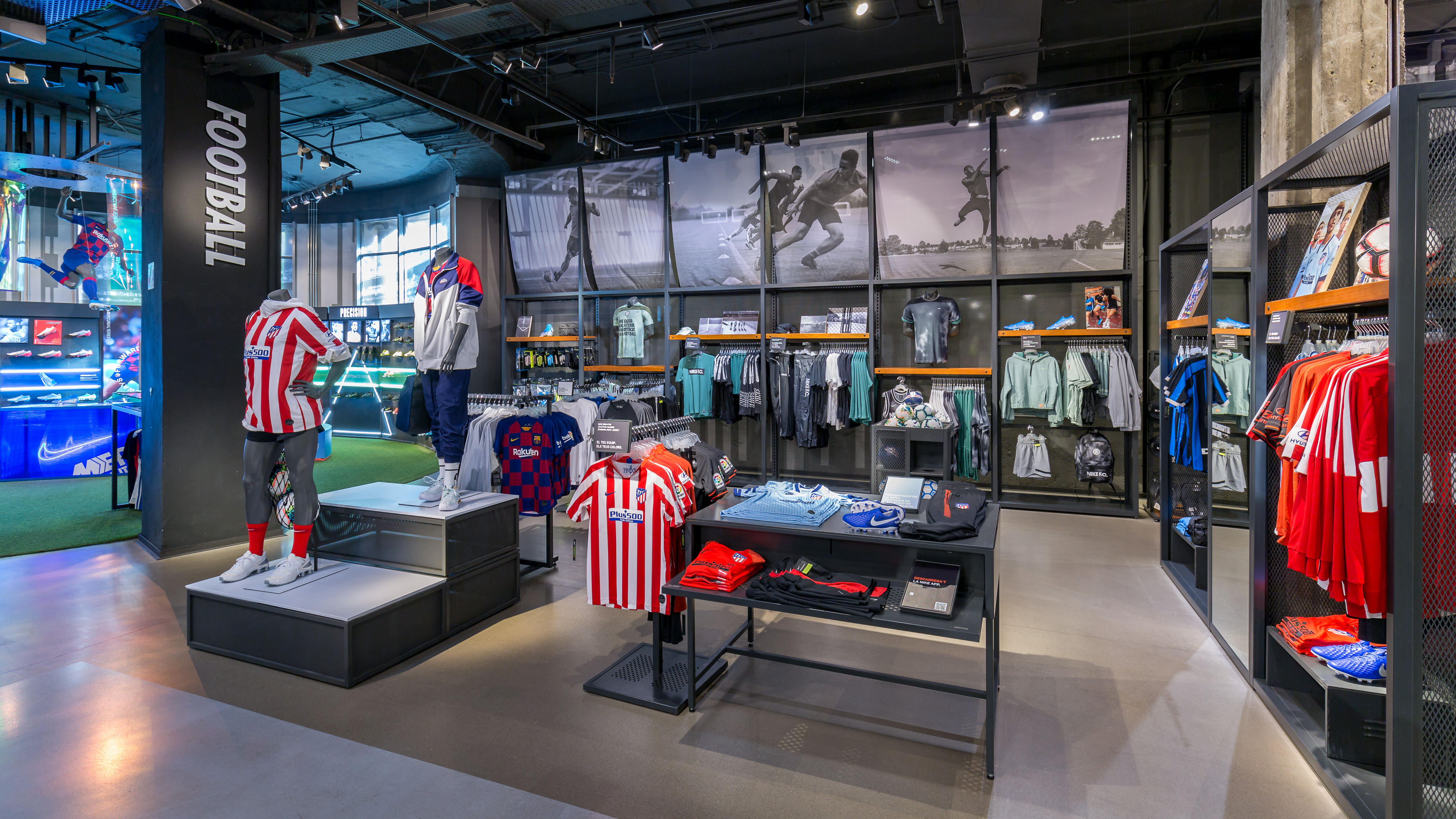 Nike Store Portal de l'Ángel | Ropa Deporte Páginas Amarillas