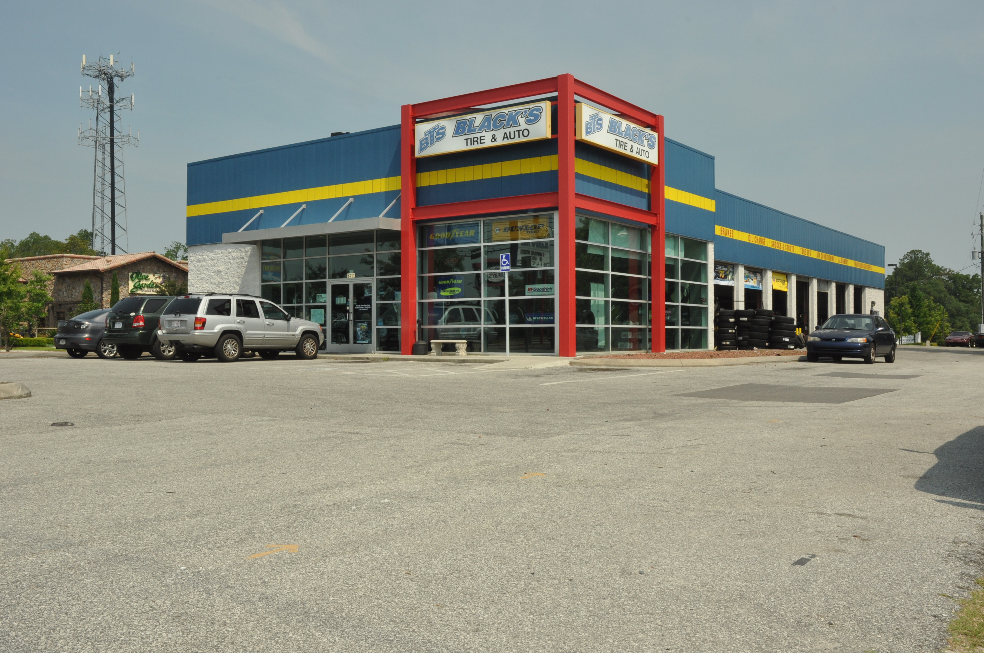 Black's Tire and Auto Service Photo