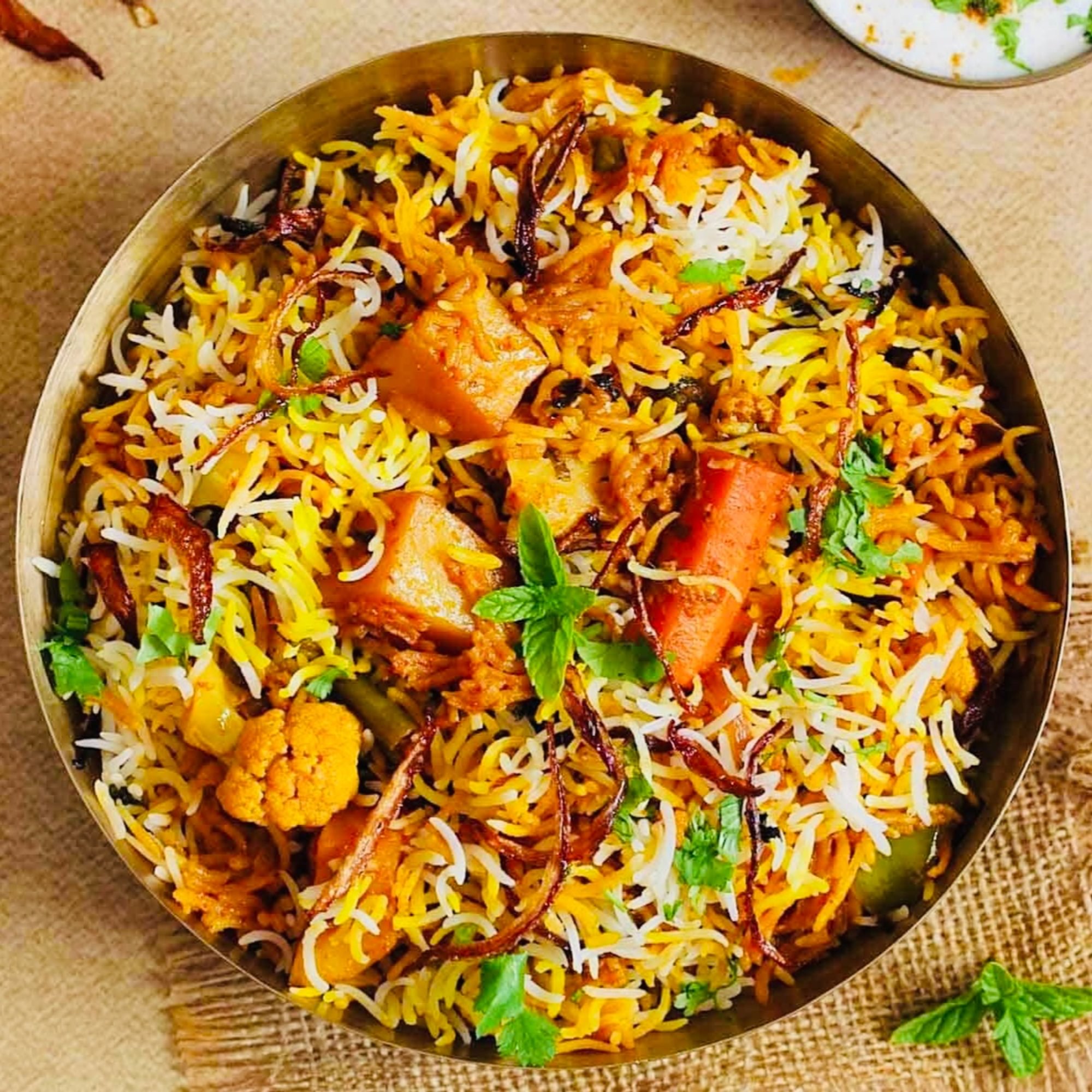 Wednesday Special Veg Dum Biryani (32 oz)