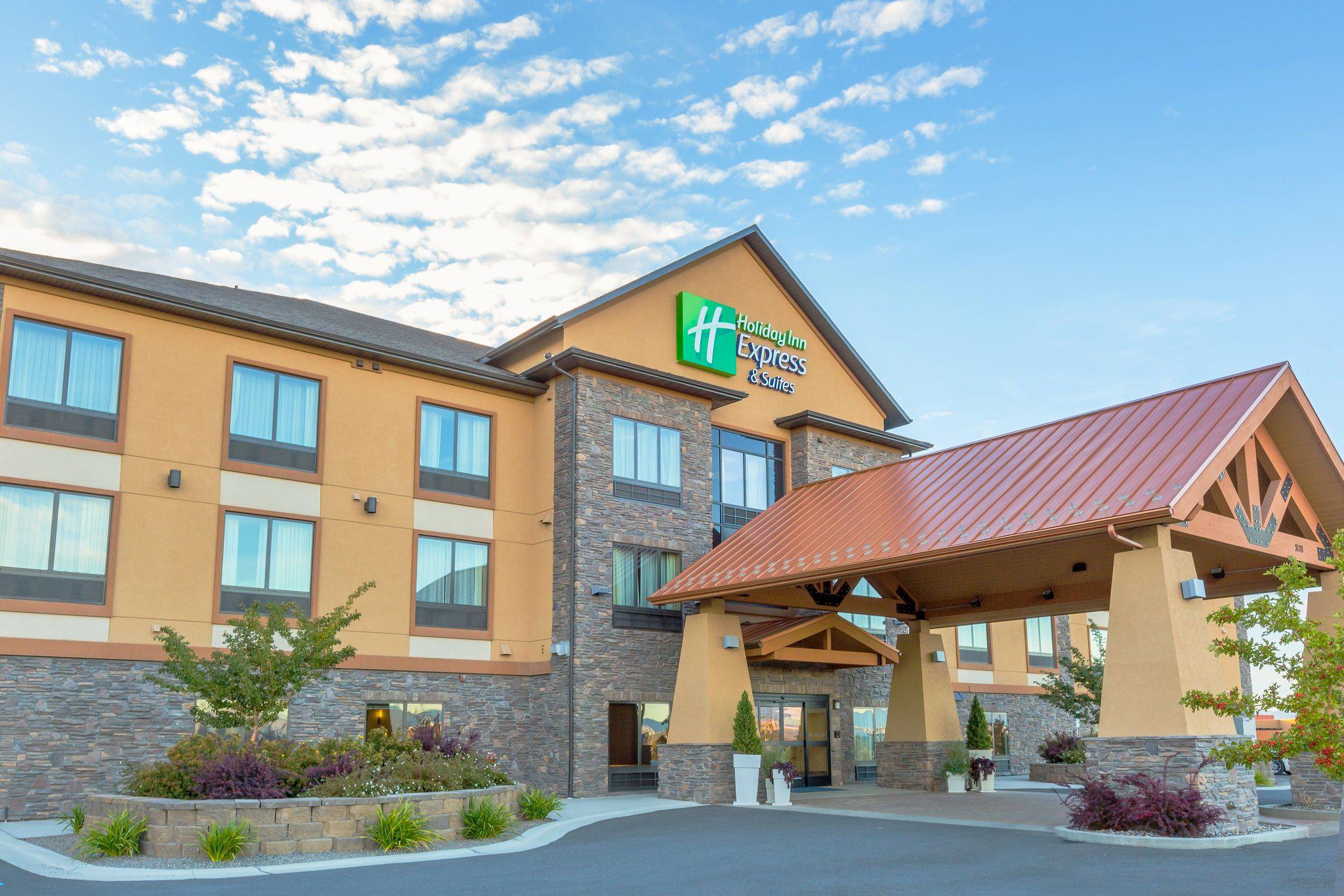 Holiday Inn Express & Suites Helena Photo