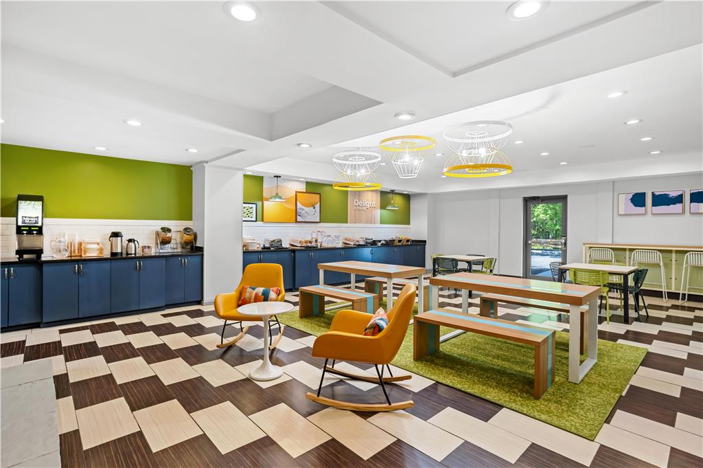 Spark by Hilton Bluffton Hilton Head Island Image