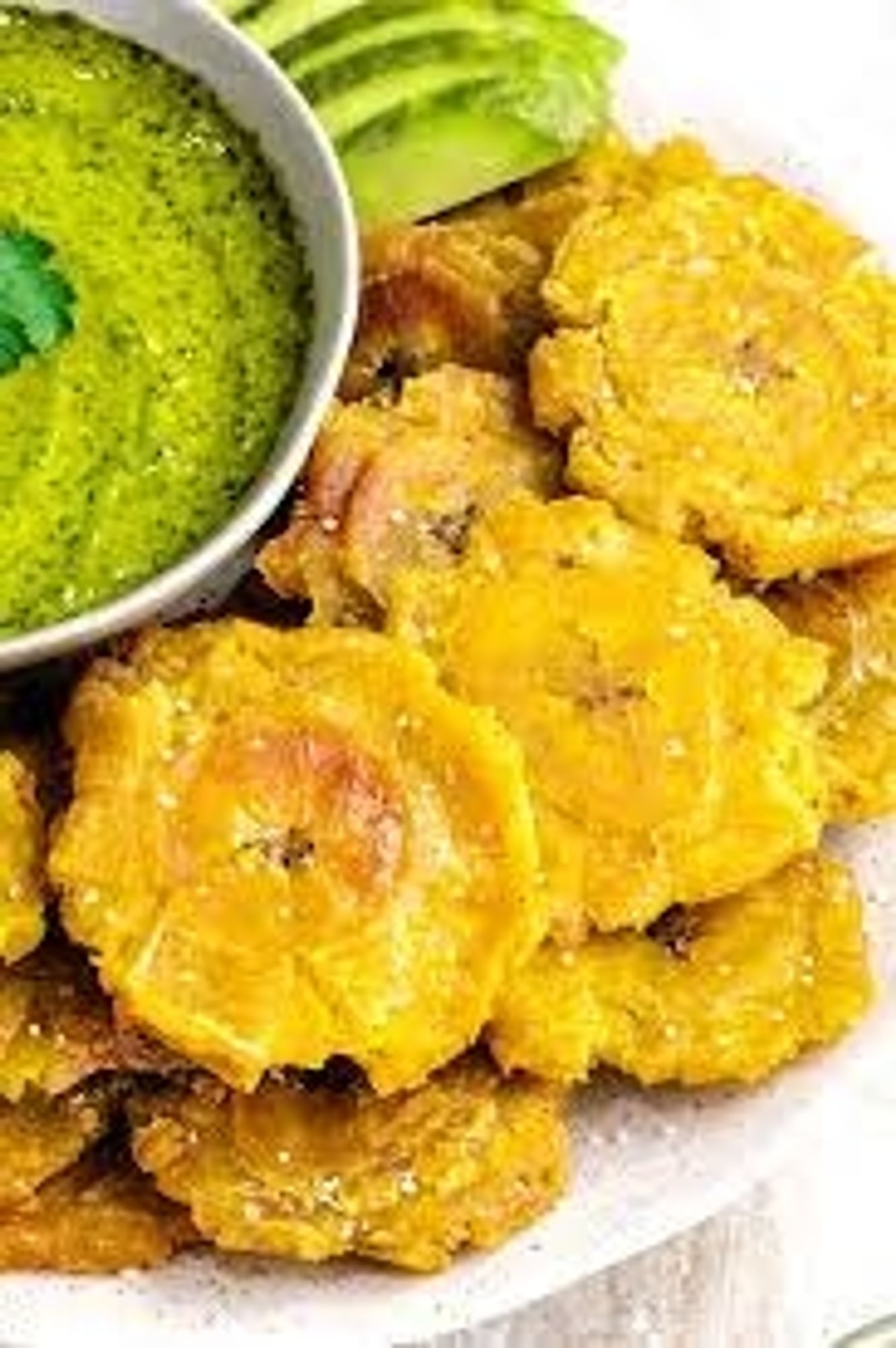 Orden de tostones / order of fried plantains