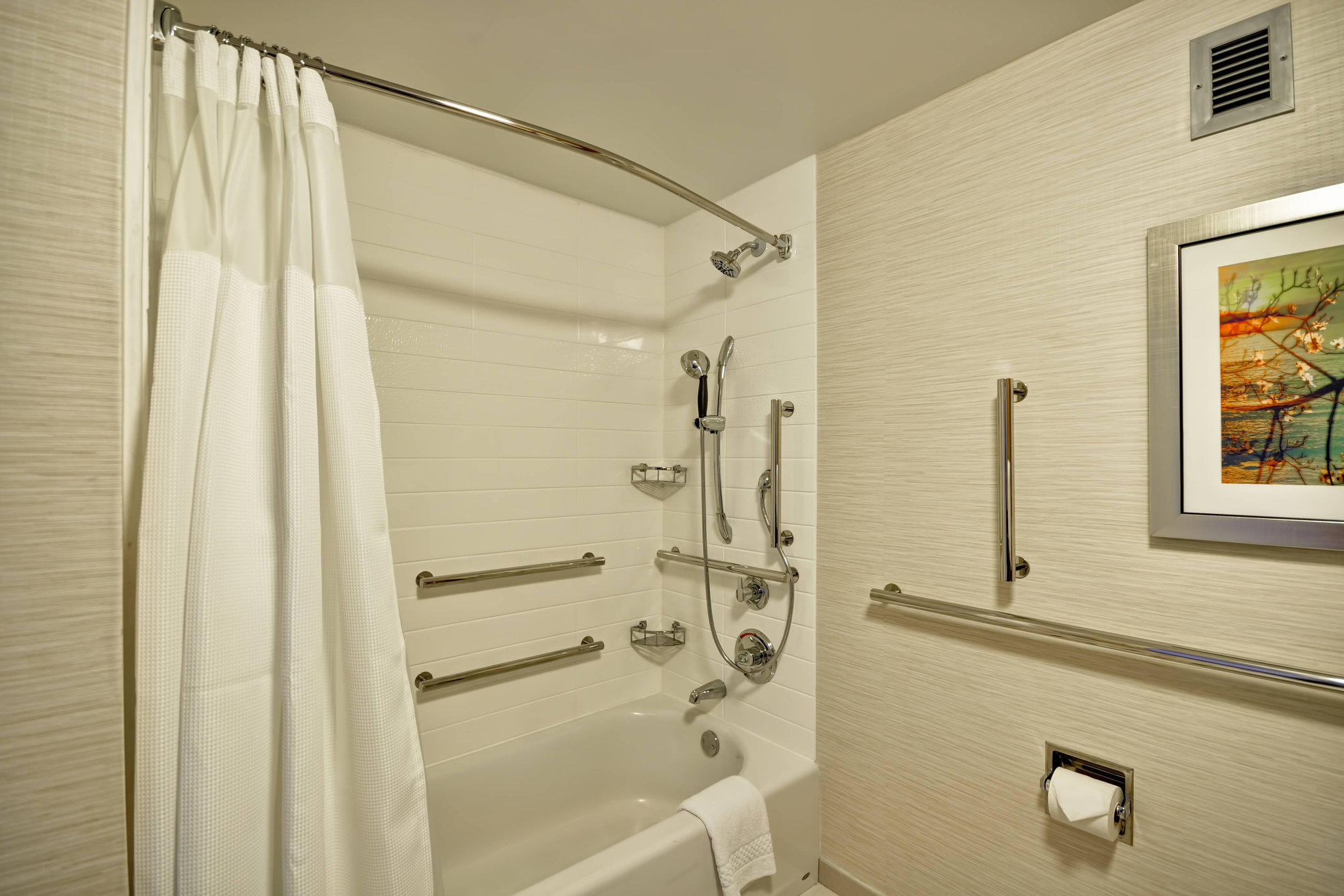 Fairfield Inn & Suites by Marriott Atlanta Vinings/Galleria Photo