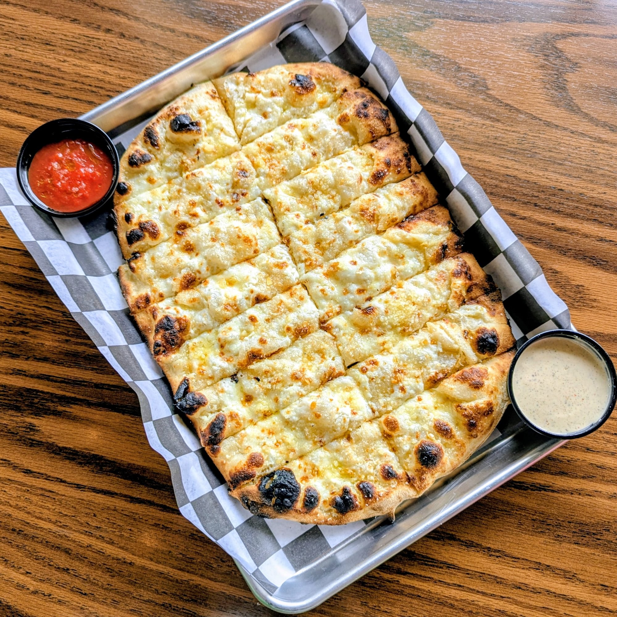 Cheesy Garlic Dunkers