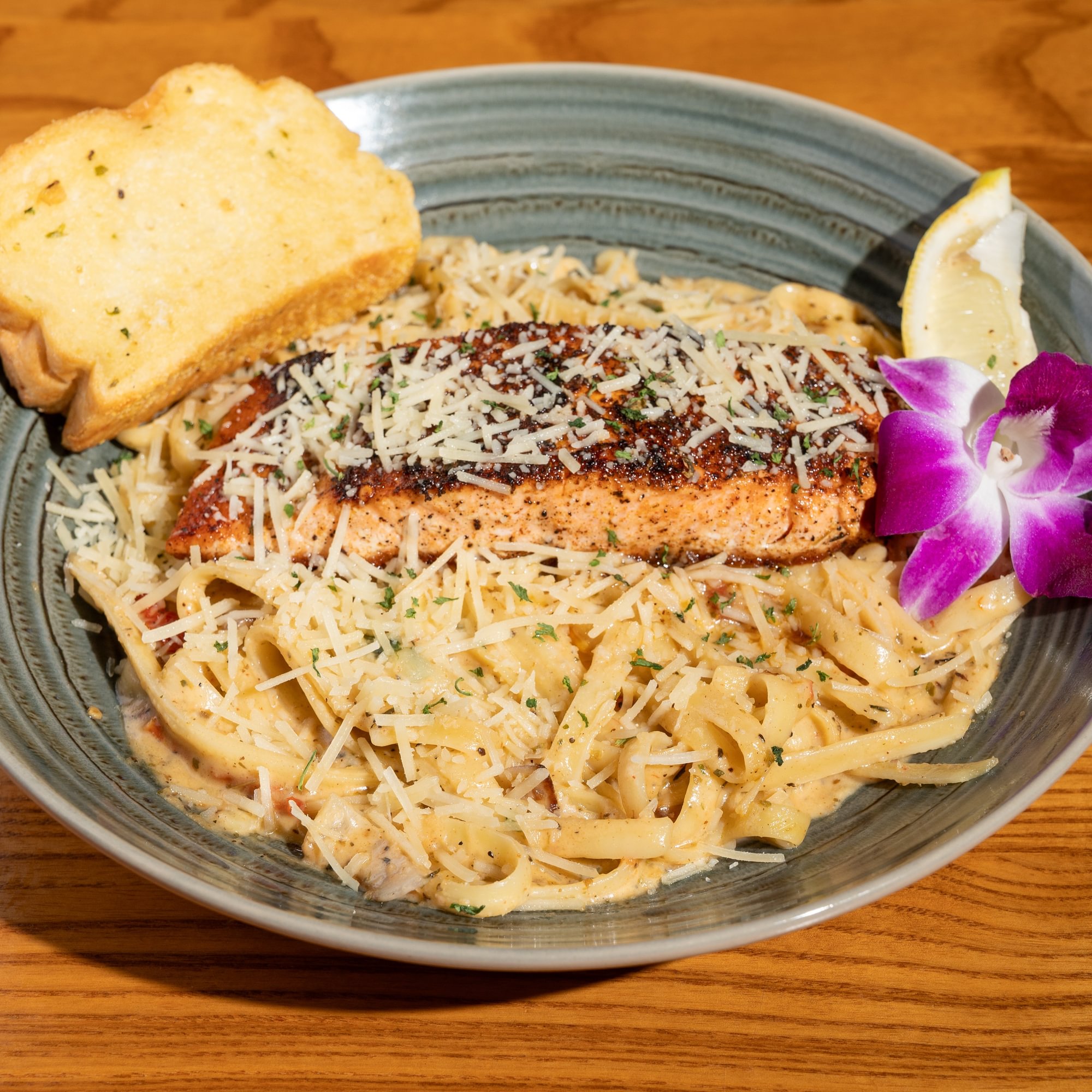 Tuscan Salmon Pasta