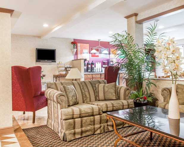 Images Comfort Inn near Toms River Corporate Park